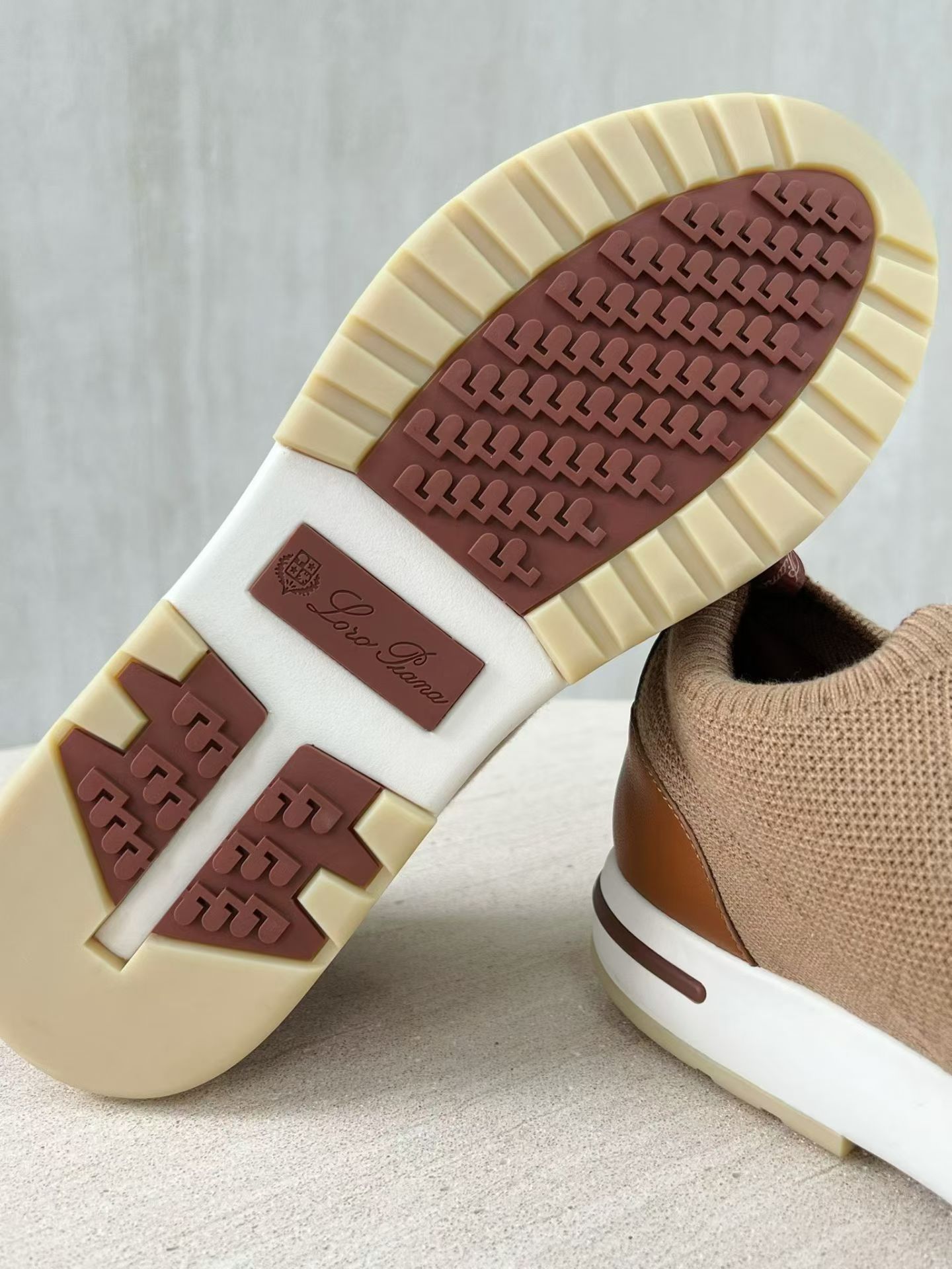 P Loro Piana Week End Walk  Low-top Comfortable and casual Men's Shoes  Bullshit C0运动鞋 波鞋 LP2521