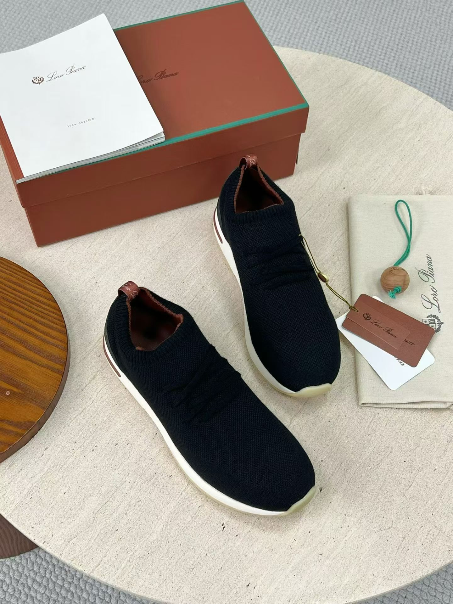 P Loro Piana Week End Walk  Low-top Comfortable and casual Men's Shoes  Bullshit C0运动鞋 波鞋 LP2521
