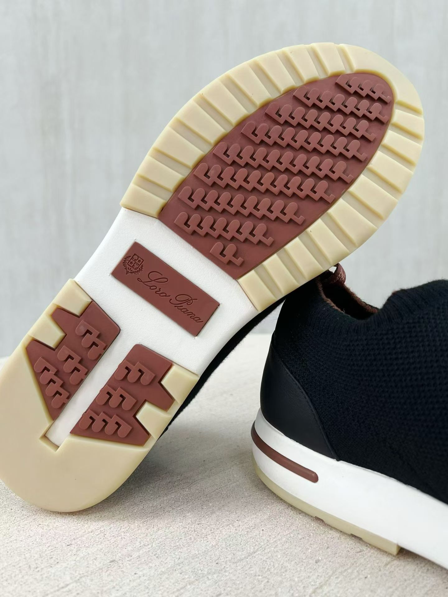 P Loro Piana Week End Walk  Low-top Comfortable and casual Men's Shoes  Bullshit C0运动鞋 波鞋 LP2521