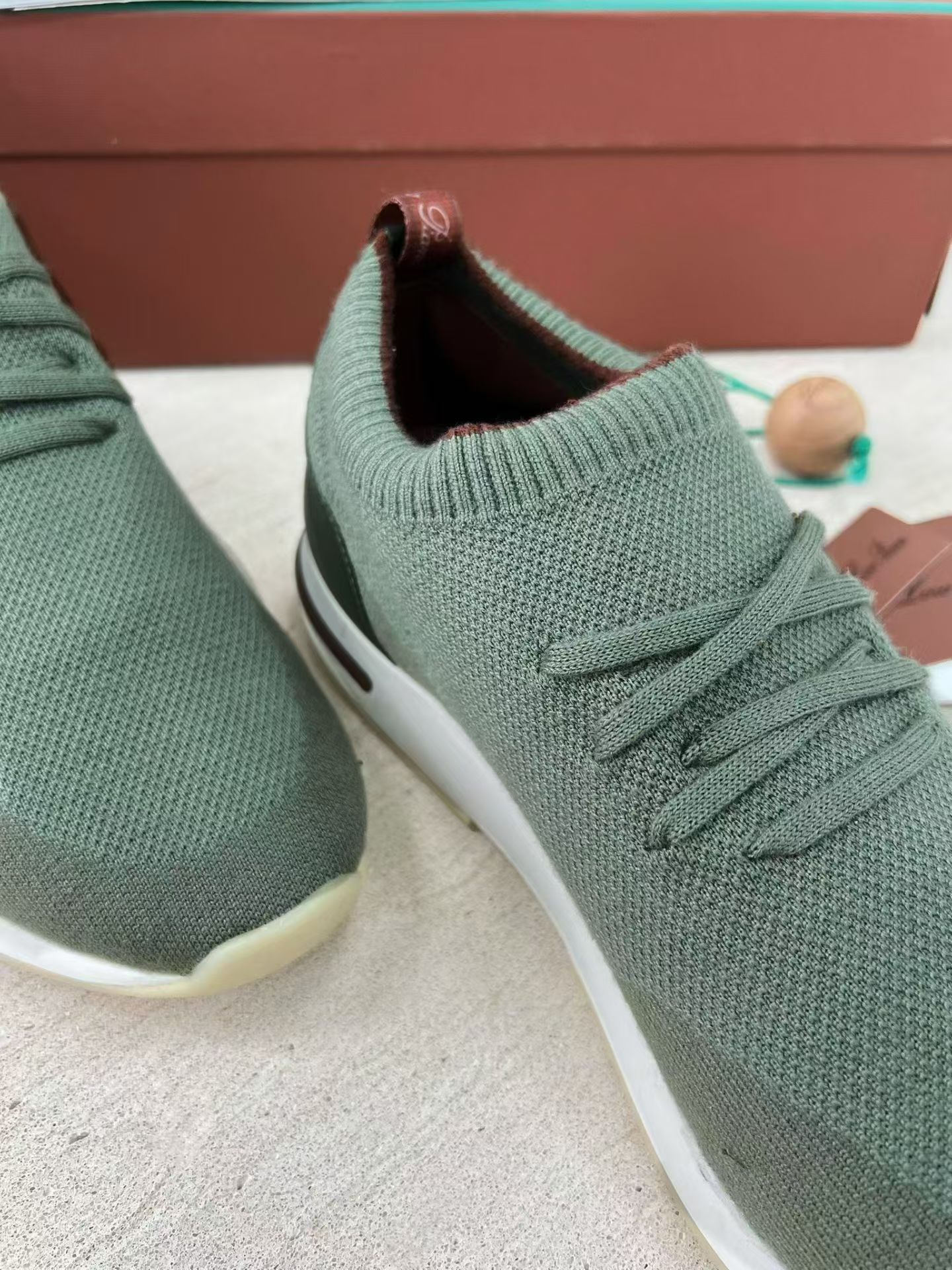 P Loro Piana Week End Walk  Low-top Comfortable and casual Men's Shoes  Bullshit C0运动鞋 波鞋 LP2521