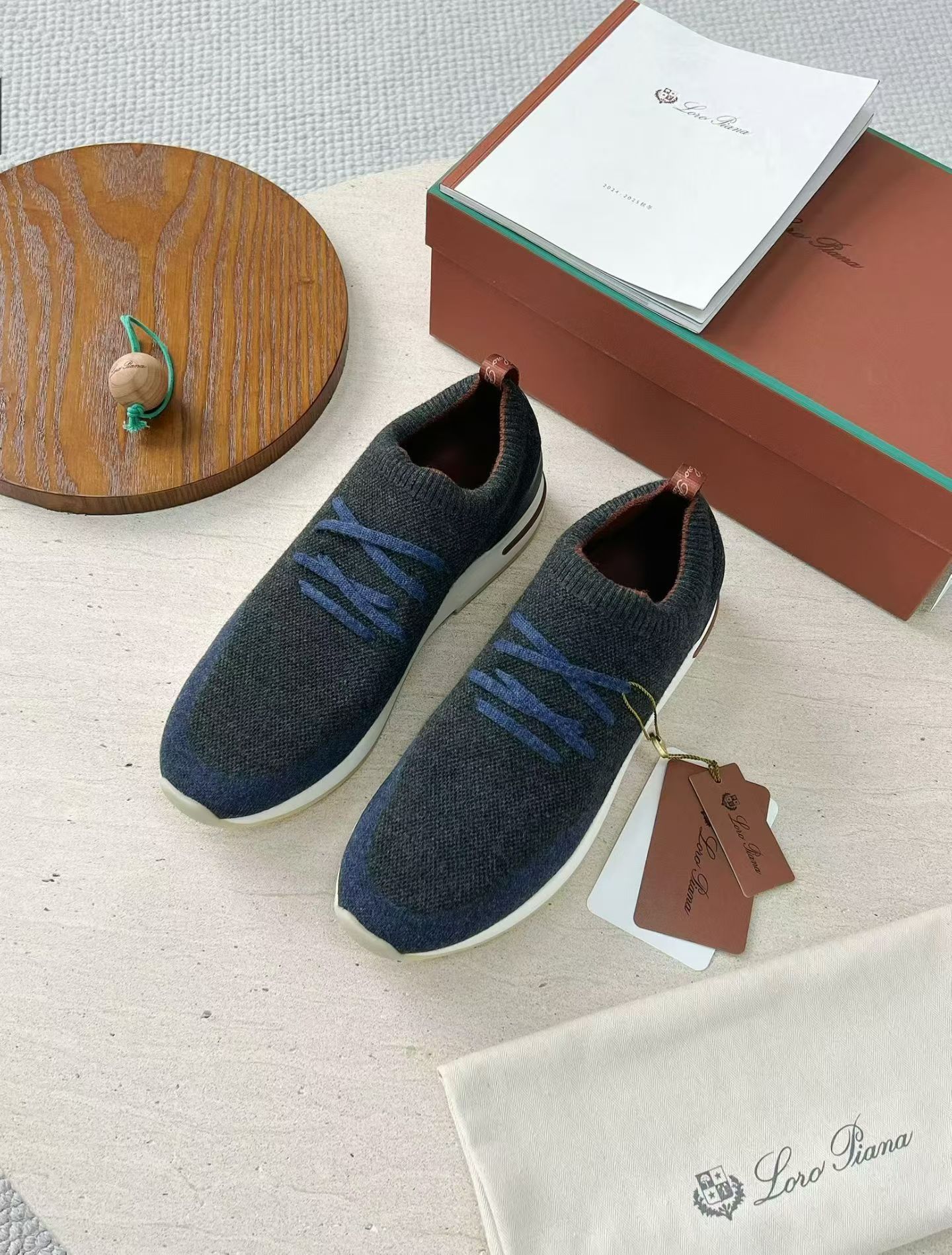 P Loro Piana Week End Walk  Low-top Comfortable and casual Men's Shoes  Bullshit C0运动鞋 波鞋 LP2521
