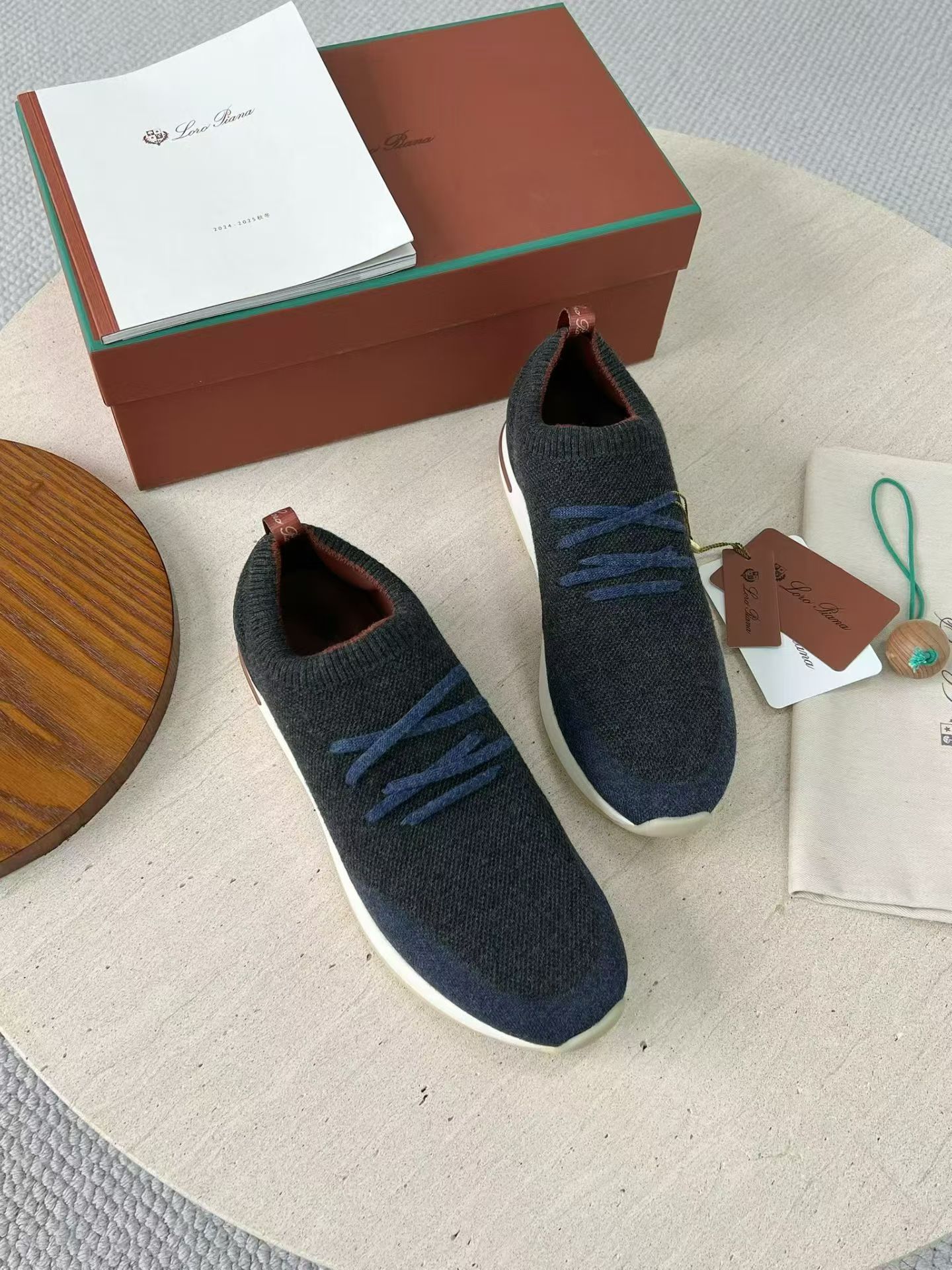 P Loro Piana Week End Walk  Low-top Comfortable and casual Men's Shoes  Bullshit C0运动鞋 波鞋 LP2521
