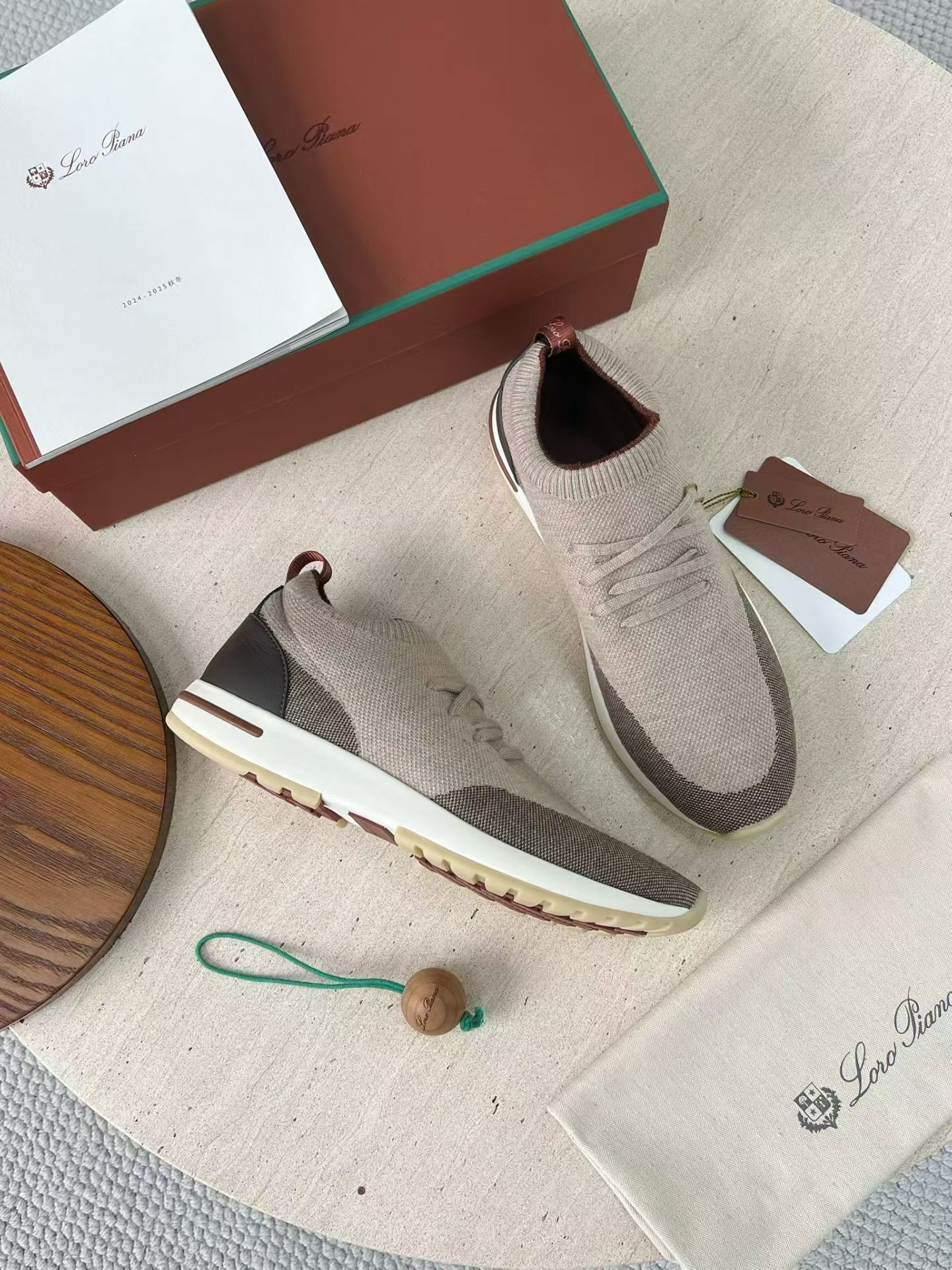P Loro Piana Week End Walk  Low-top Comfortable and casual Men's Shoes  Bullshit C0运动鞋 波鞋 LP2521