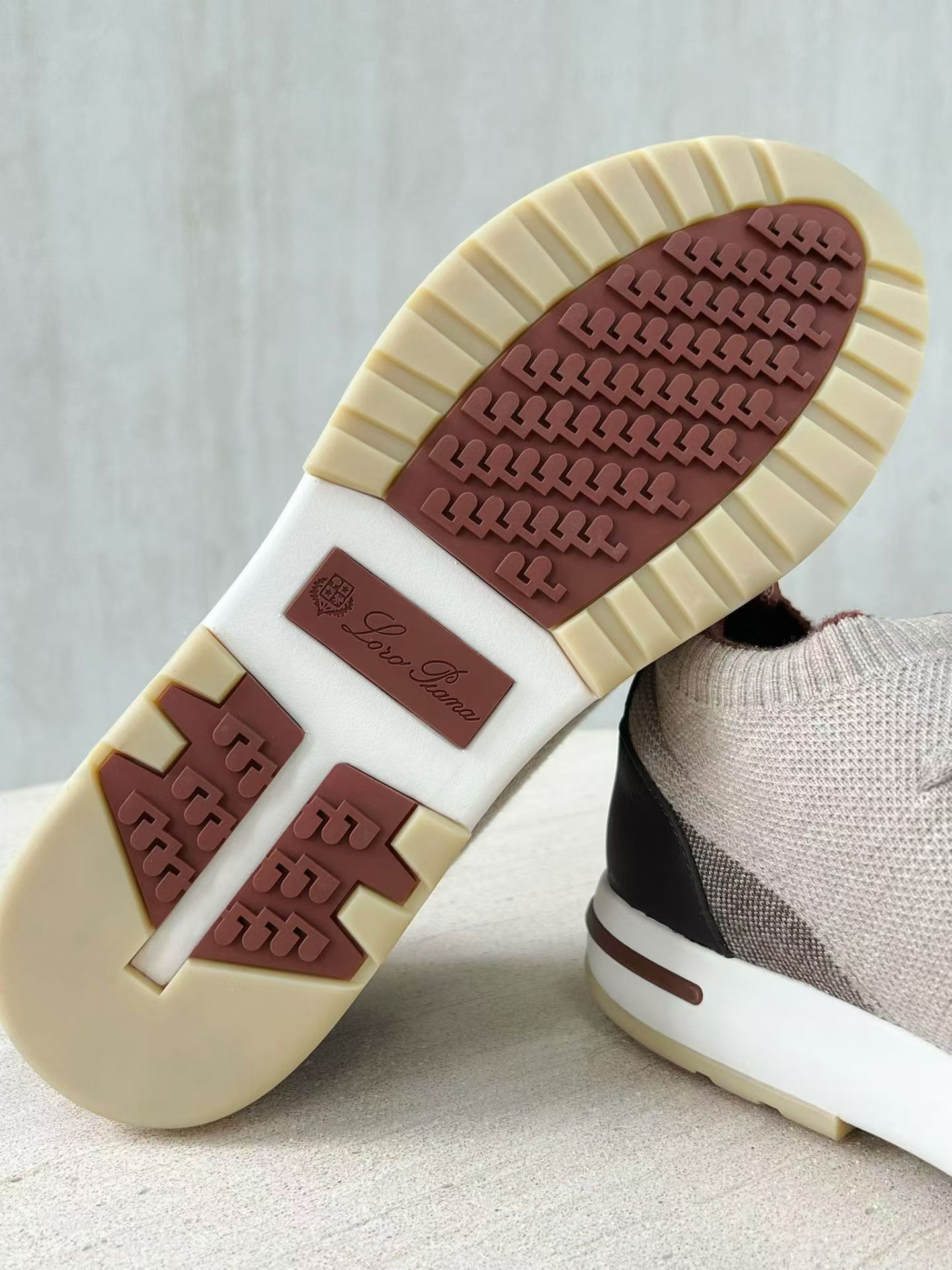 P Loro Piana Week End Walk  Low-top Comfortable and casual Men's Shoes  Bullshit C0运动鞋 波鞋 LP2521