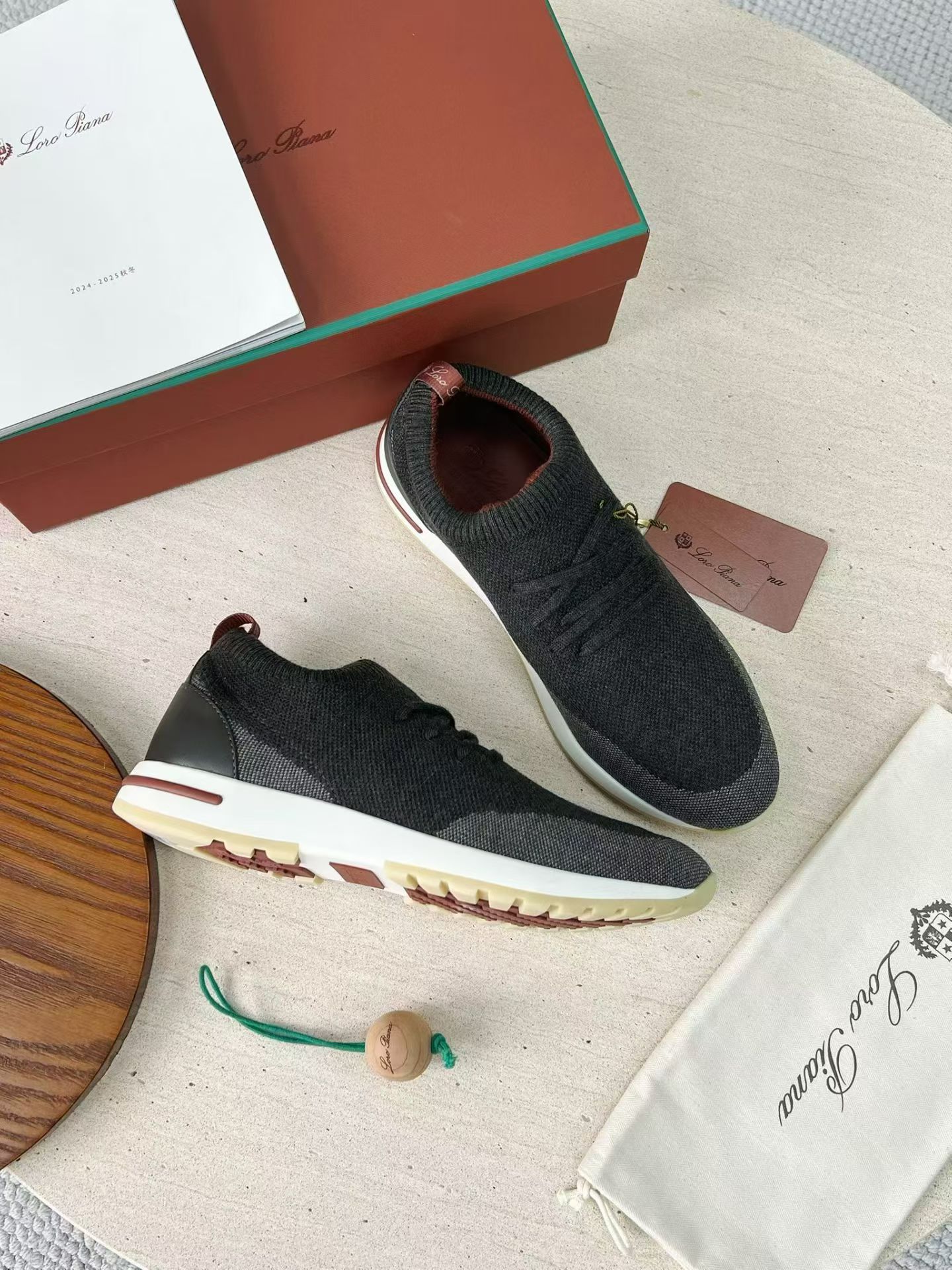 P Loro Piana Week End Walk  Low-top Comfortable and casual Men's Shoes  Bullshit C0运动鞋 波鞋 LP2521