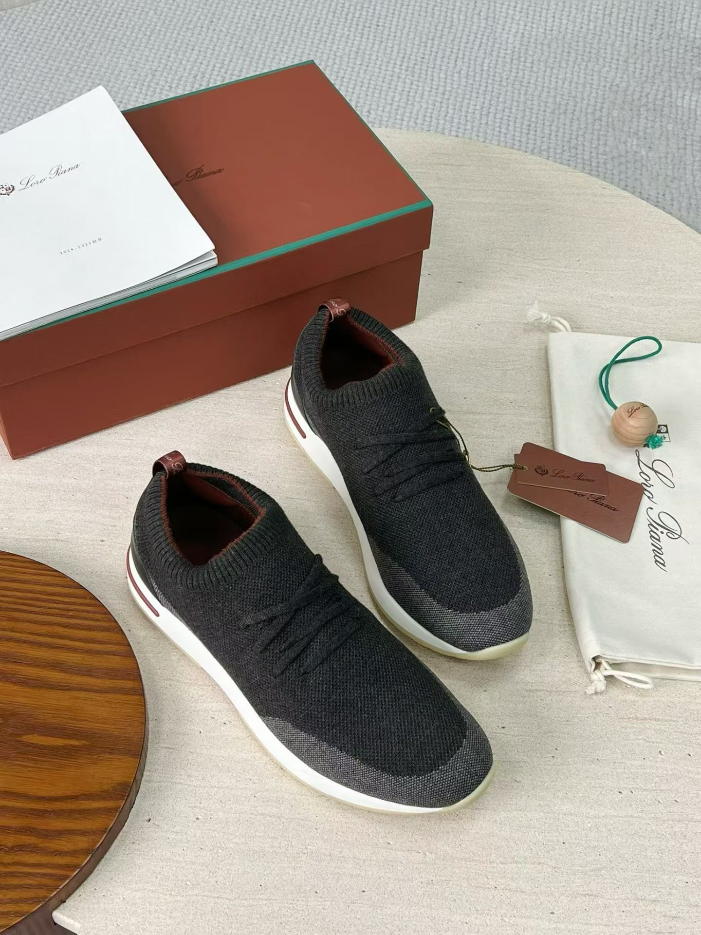 P Loro Piana Week End Walk  Low-top Comfortable and casual Men's Shoes  Bullshit C0运动鞋 波鞋 LP2521