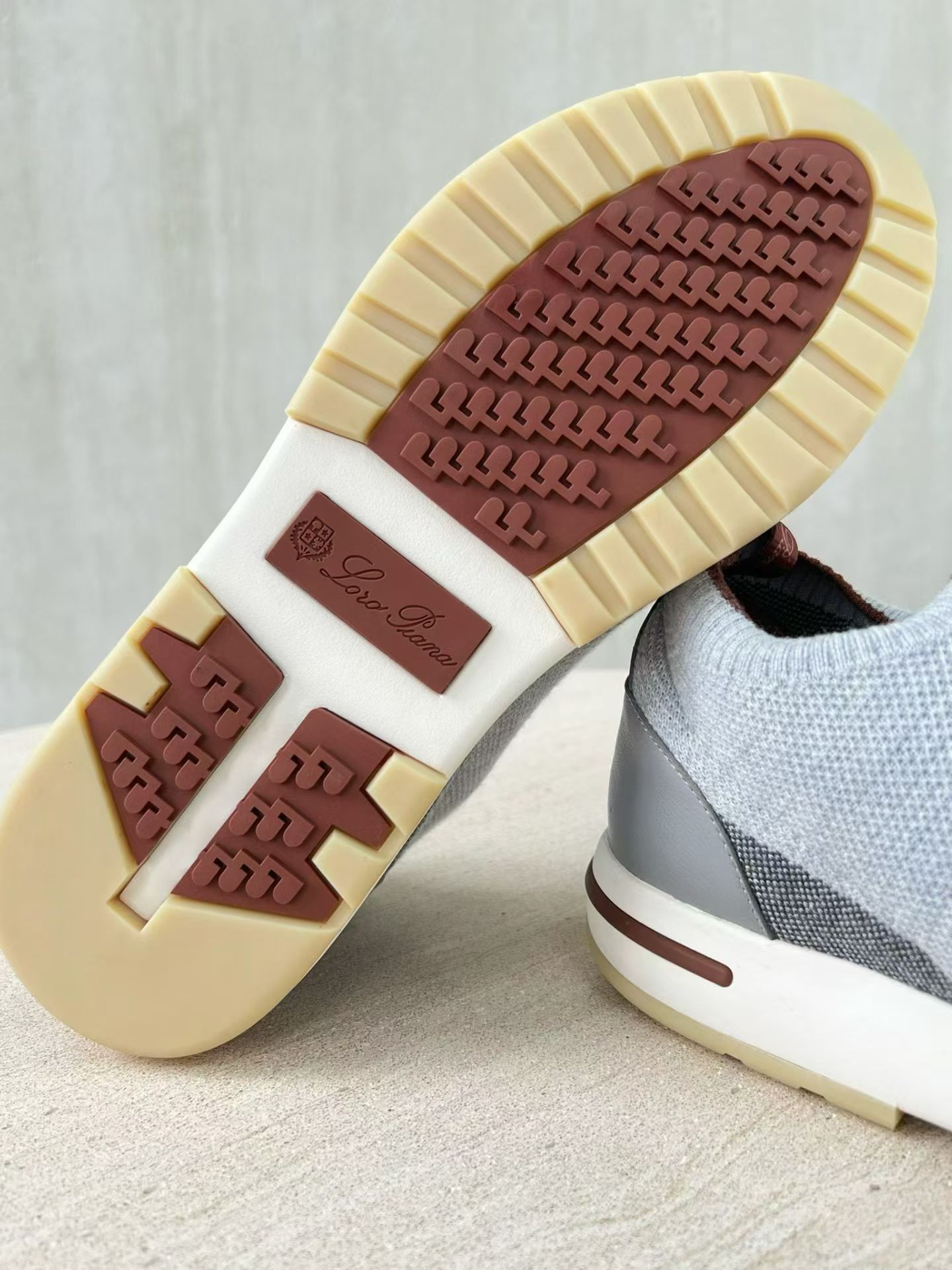 P Loro Piana Week End Walk  Low-top Comfortable and casual Men's Shoes  Bullshit C0运动鞋 波鞋 LP2521