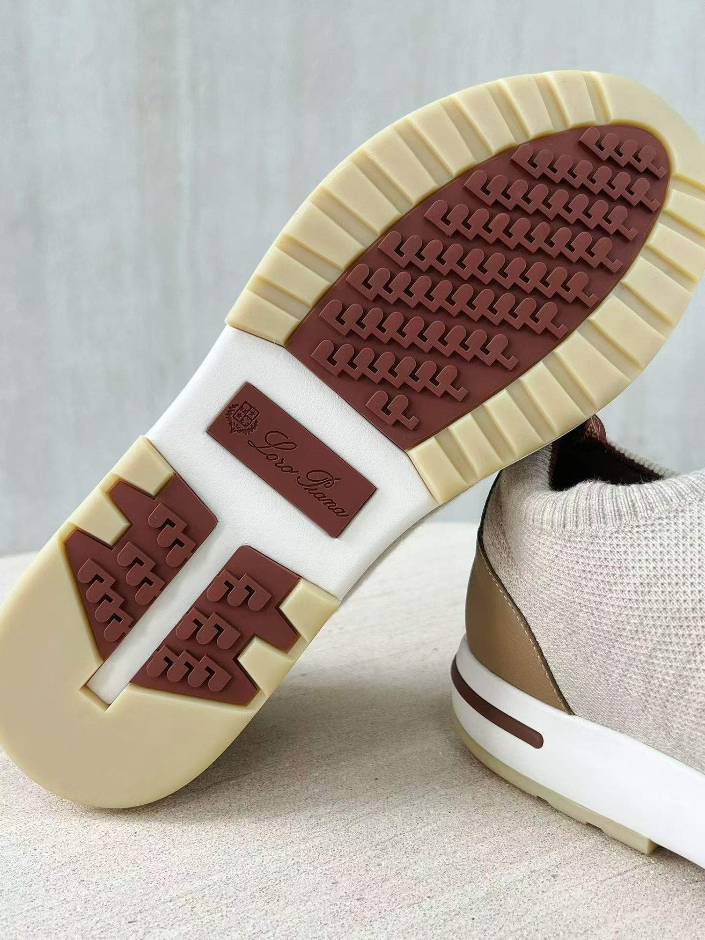 P Loro Piana Week End Walk  Low-top Comfortable and casual Men's Shoes  Bullshit C0运动鞋 波鞋 LP2521