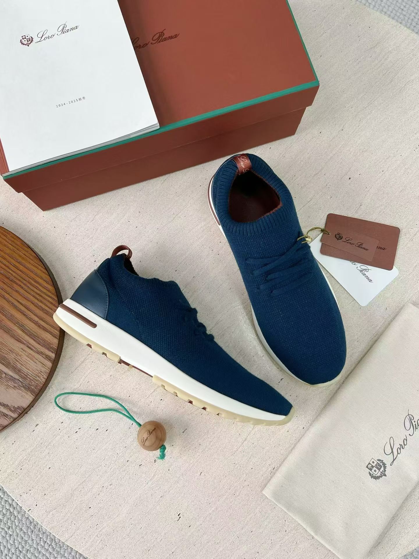 P Loro Piana Week End Walk  Low-top Comfortable and casual Men's Shoes  Bullshit C0运动鞋 波鞋 LP2521