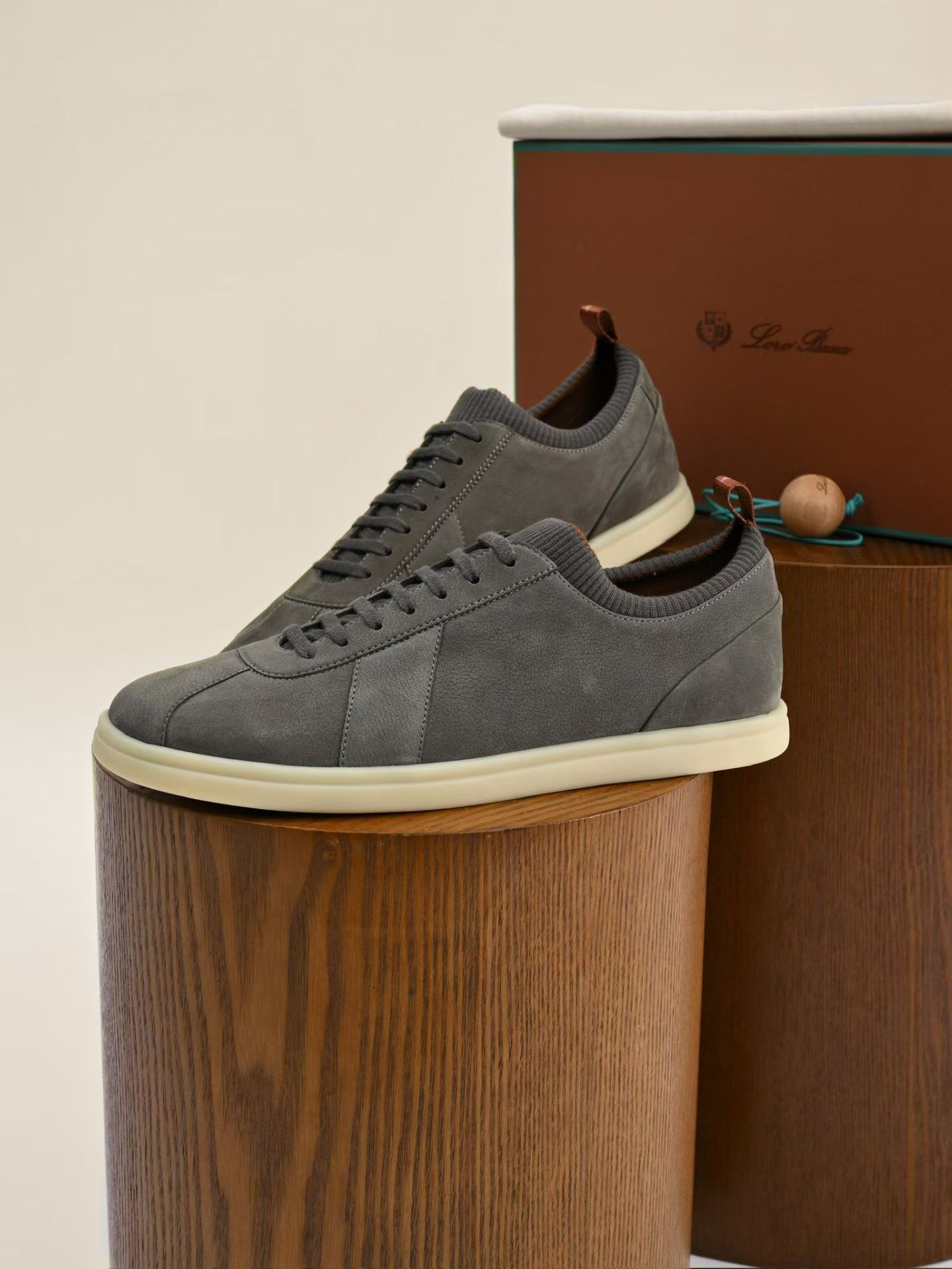 LP Loro Piana Week End Walk  Low-top Comfortable and casual Men's Shoes  Bullshit C0运动鞋 波鞋 LP2565