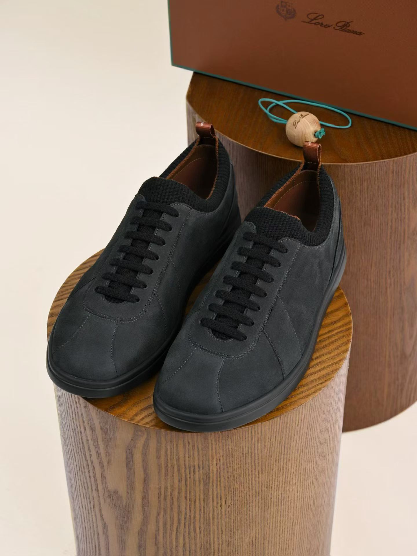LP Loro Piana Week End Walk  Low-top Comfortable and casual Men's Shoes  Bullshit C0运动鞋 波鞋 LP2565