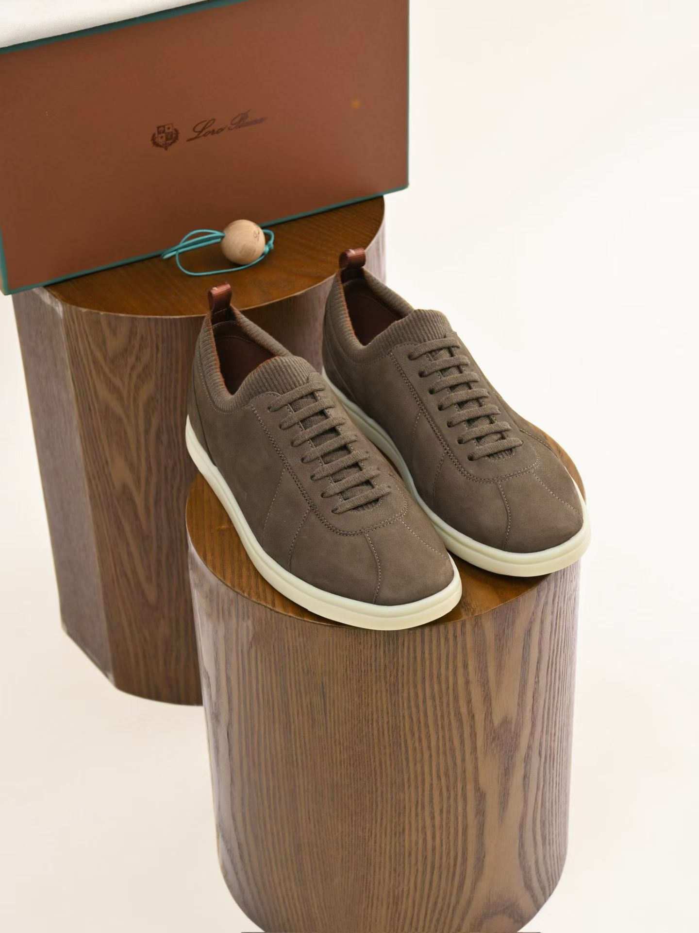 LP Loro Piana Week End Walk  Low-top Comfortable and casual Men's Shoes  Bullshit C0运动鞋 波鞋 LP2565
