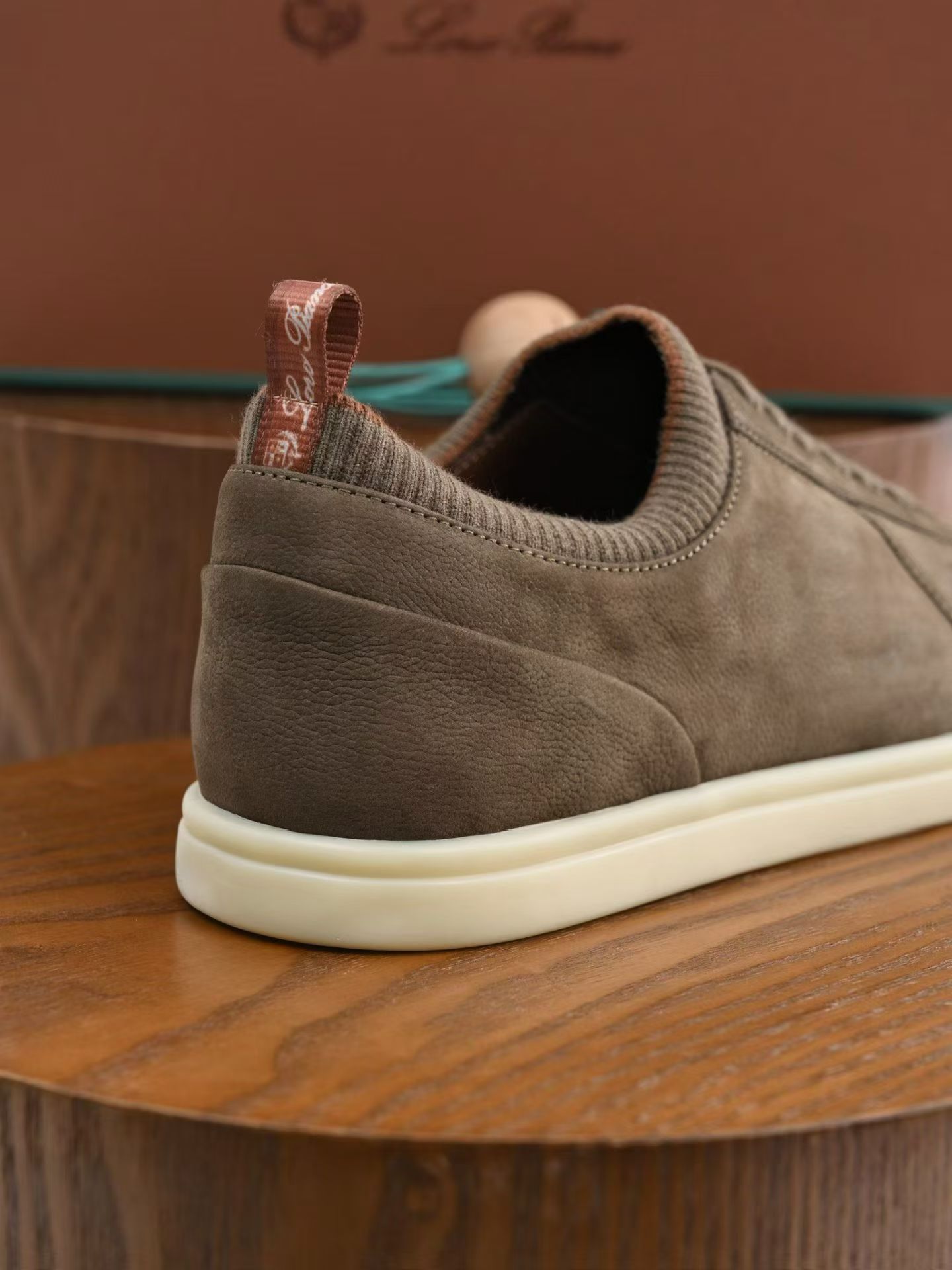 LP Loro Piana Week End Walk  Low-top Comfortable and casual Men's Shoes  Bullshit C0运动鞋 波鞋 LP2565