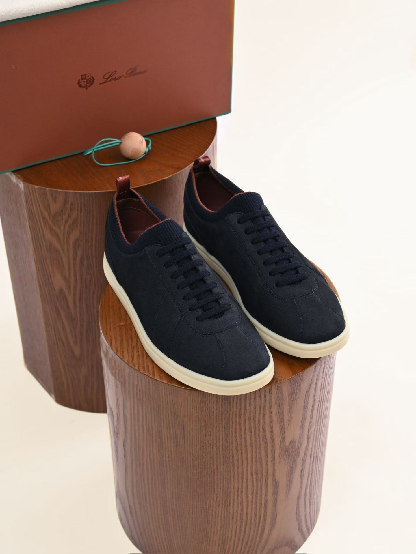LP Loro Piana Week End Walk  Low-top Comfortable and casual Men's Shoes  Bullshit C0运动鞋 波鞋 LP2565