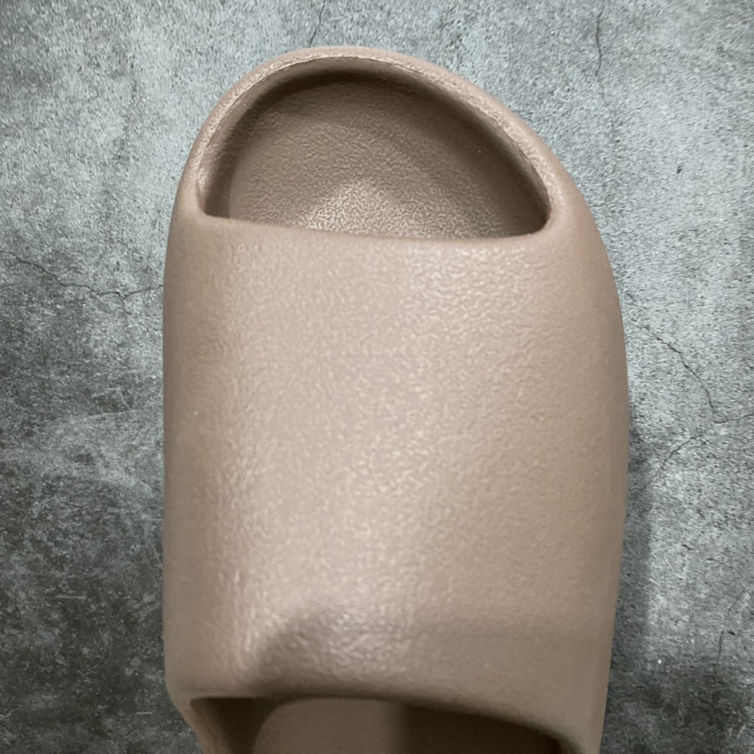 originals Yeezy Slide Resin   室外 室内拖鞋 沙滩鞋 男鞋 女鞋 咖啡 gx6141