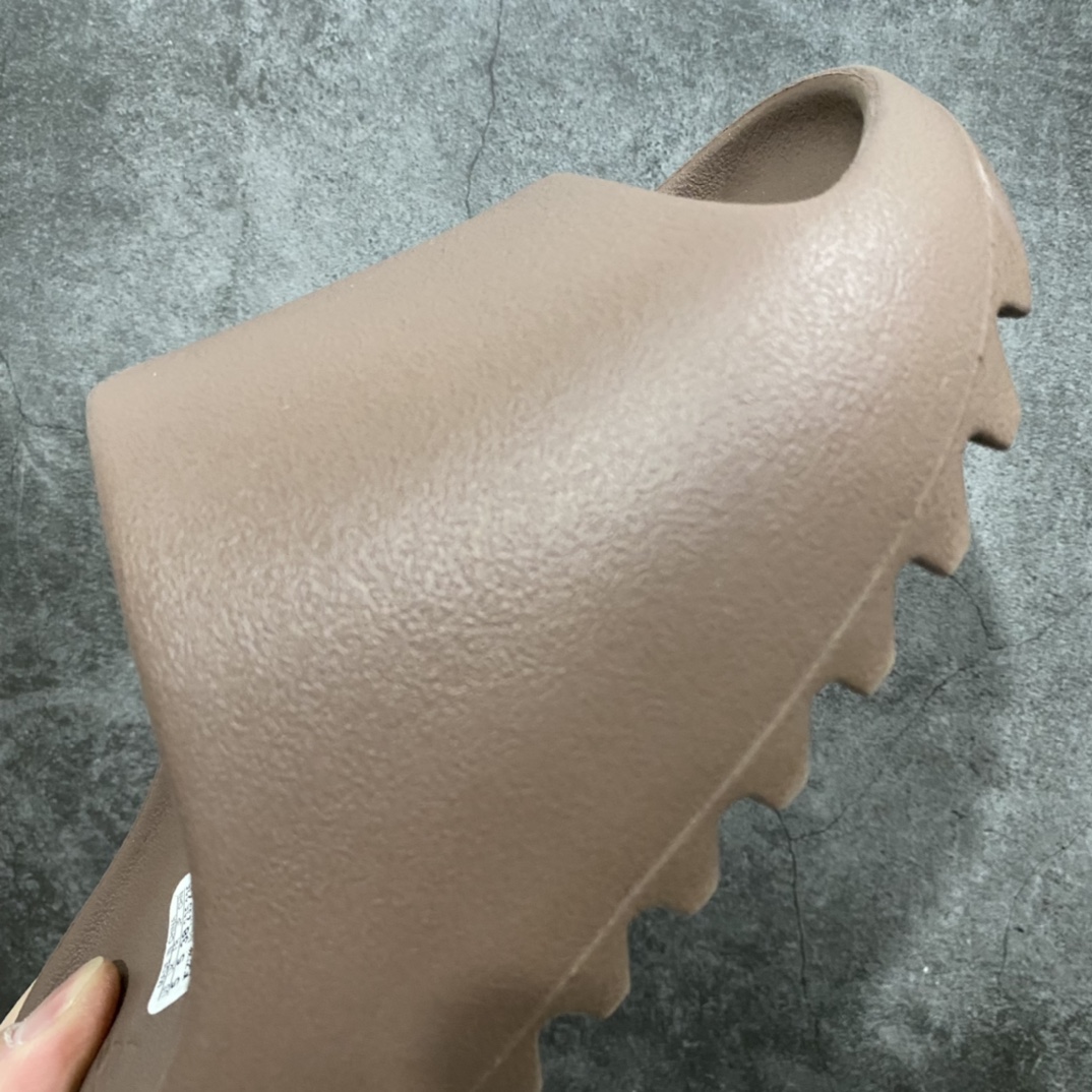 originals Yeezy Slide Resin   室外 室内拖鞋 沙滩鞋 男鞋 女鞋 咖啡 gx6141