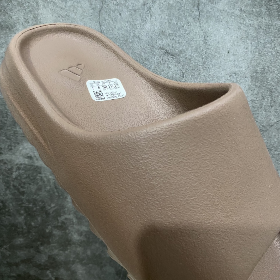 originals Yeezy Slide Resin   室外 室内拖鞋 沙滩鞋 男鞋 女鞋 咖啡 gx6141