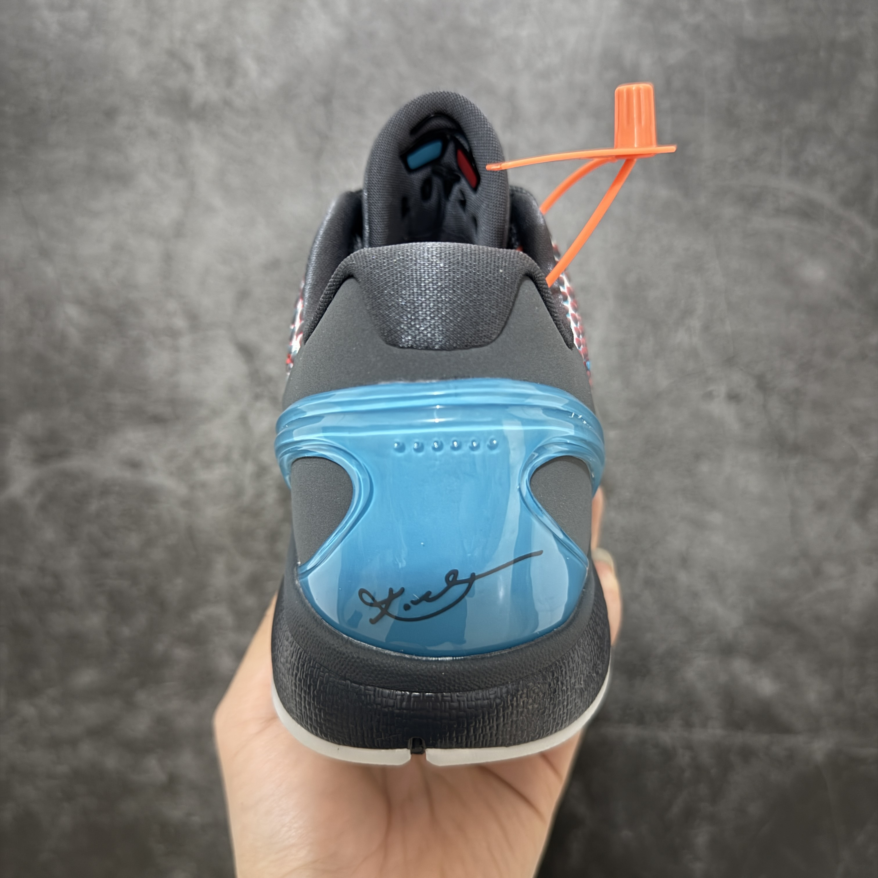 STAR-S级 Kobe6 3D Holywood  前掌Zoom Turbo 气垫 后掌EVA缓震 低筒 球鞋 籃球鞋 實戰鞋 真碳板 男鞋 波鞋 裸眼3D IQ3902-002 