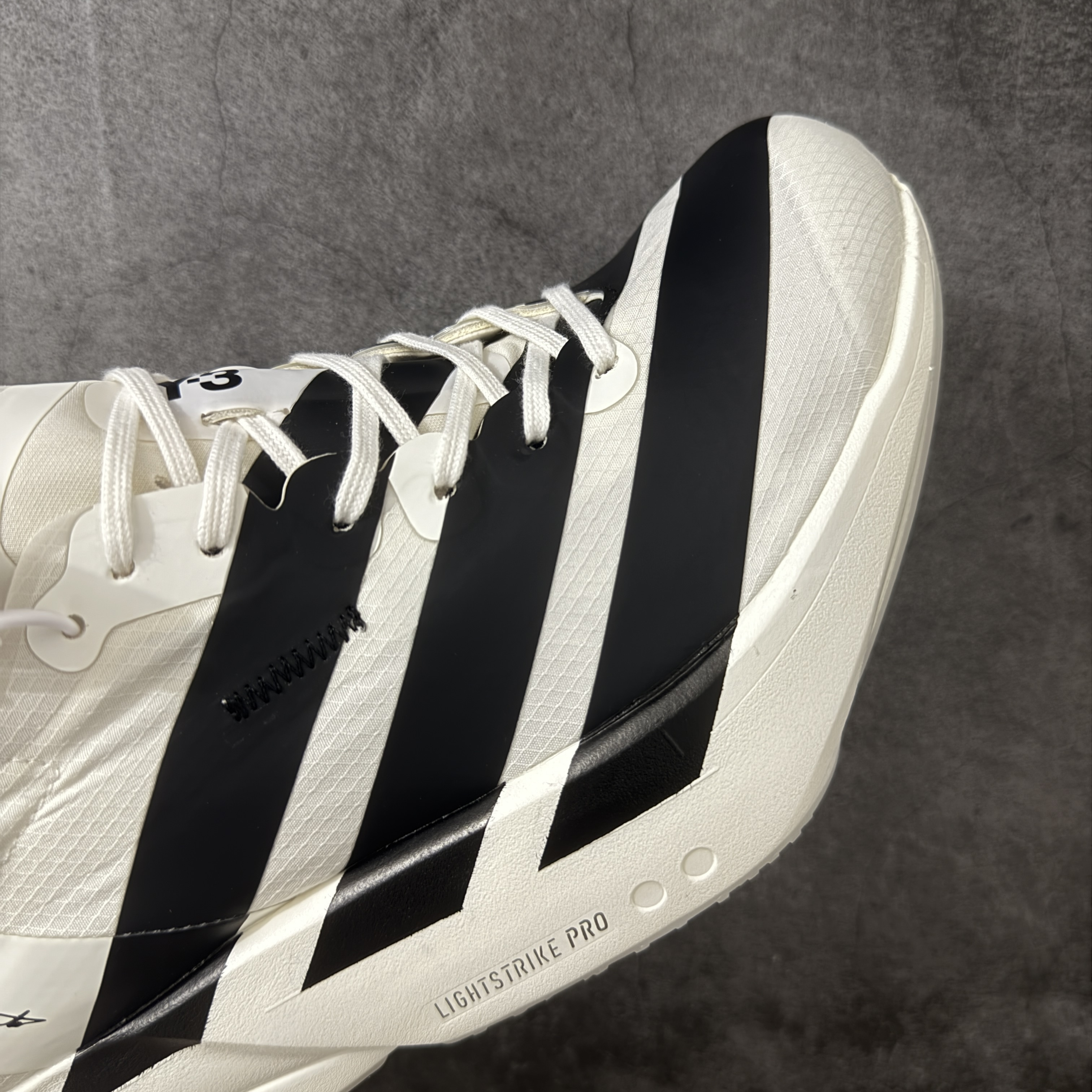 Y3 Adizero Adios Pro 4  低筒 舒适百搭 防滑耐磨 马拉松 训练竞速 跑步鞋 女款 男款 波鞋 黑白KI6875