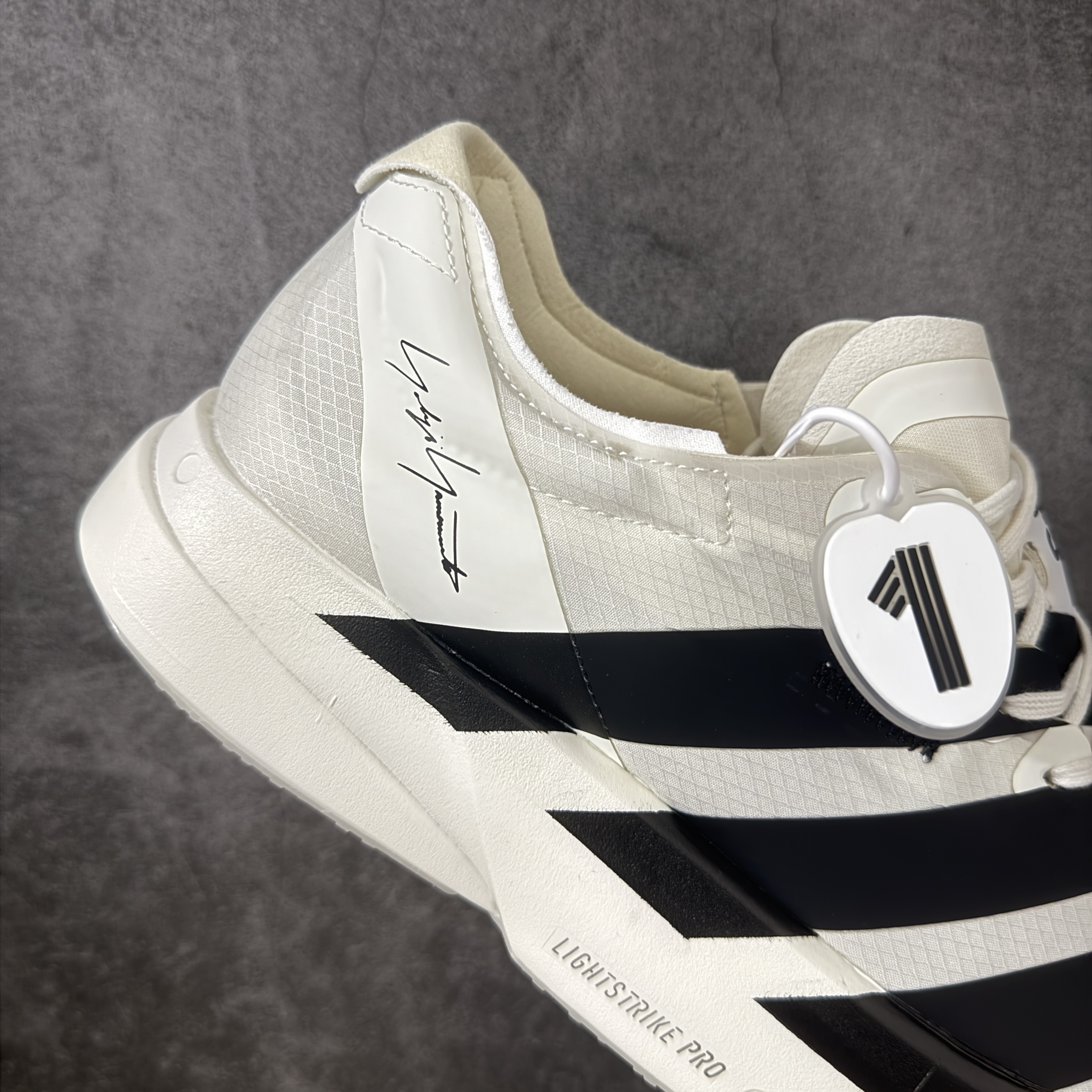 Y3 Adizero Adios Pro 4  低筒 舒适百搭 防滑耐磨 马拉松 训练竞速 跑步鞋 女款 男款 波鞋 黑白KI6875