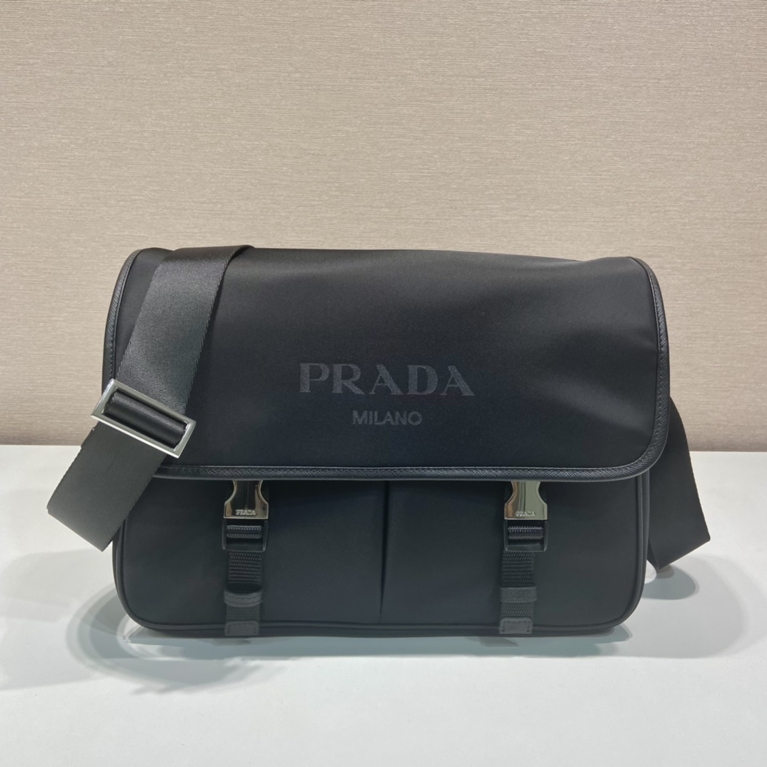 普拉达 PRADA Re-Nylon 压印 单肩包 斜挎包  E0 2VD768_064_F0002