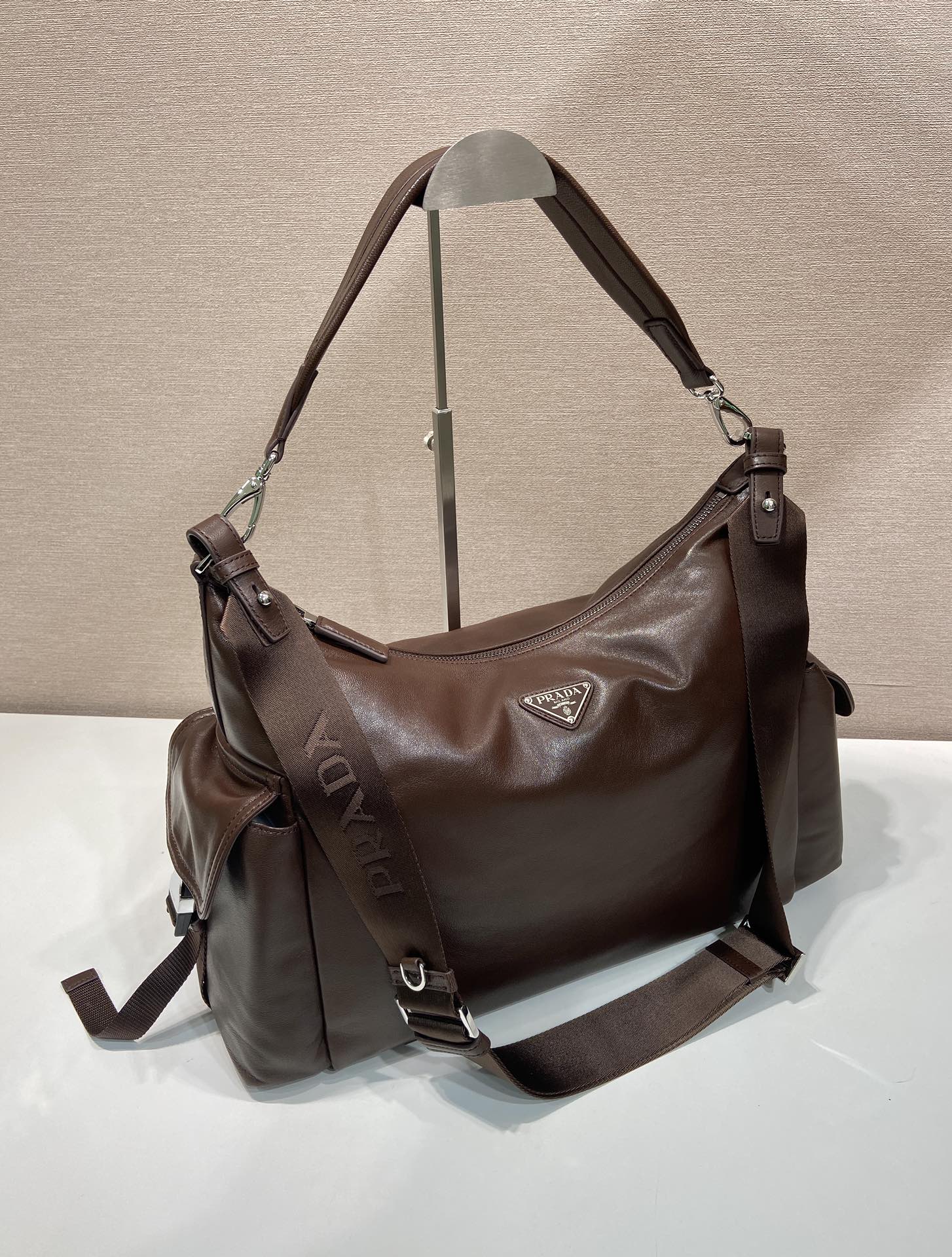 普拉达 PRADA  Explore 三角标 单肩手提包 牛皮 棕色 F0 2VH204_2HE8_F0201_V_OOO