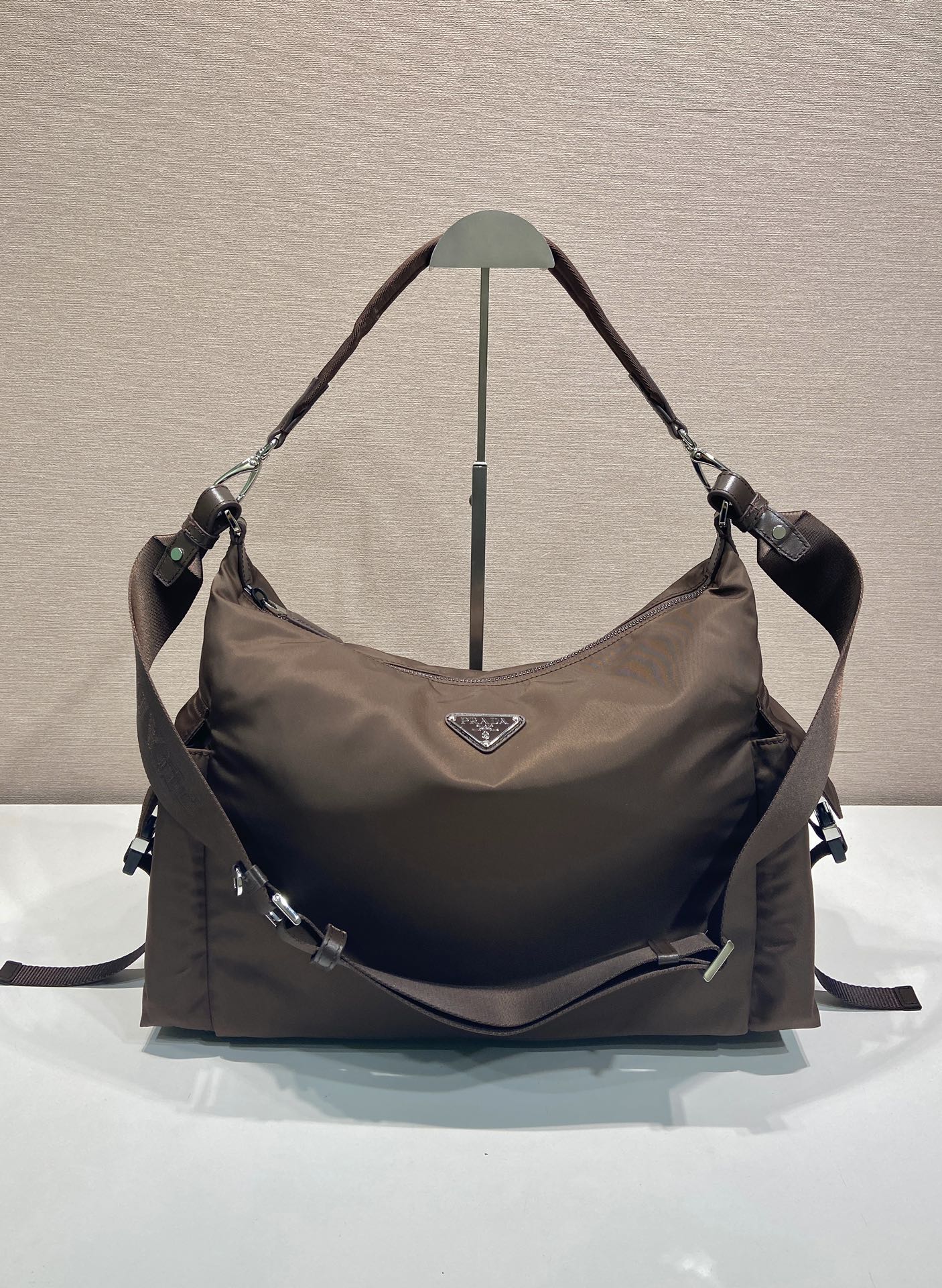 普拉达 PRADA  Explore 三角标 单肩手提包 尼龙 焦褐色 F0 2VH204_2DW3_F0038_V_OOO