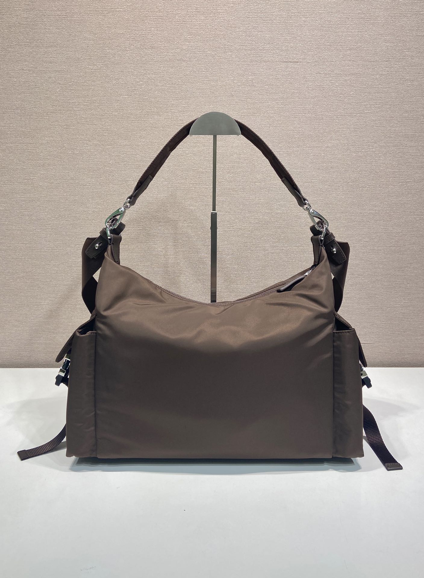 普拉达 PRADA  Explore 三角标 单肩手提包 尼龙 焦褐色 F0 2VH204_2DW3_F0038_V_OOO
