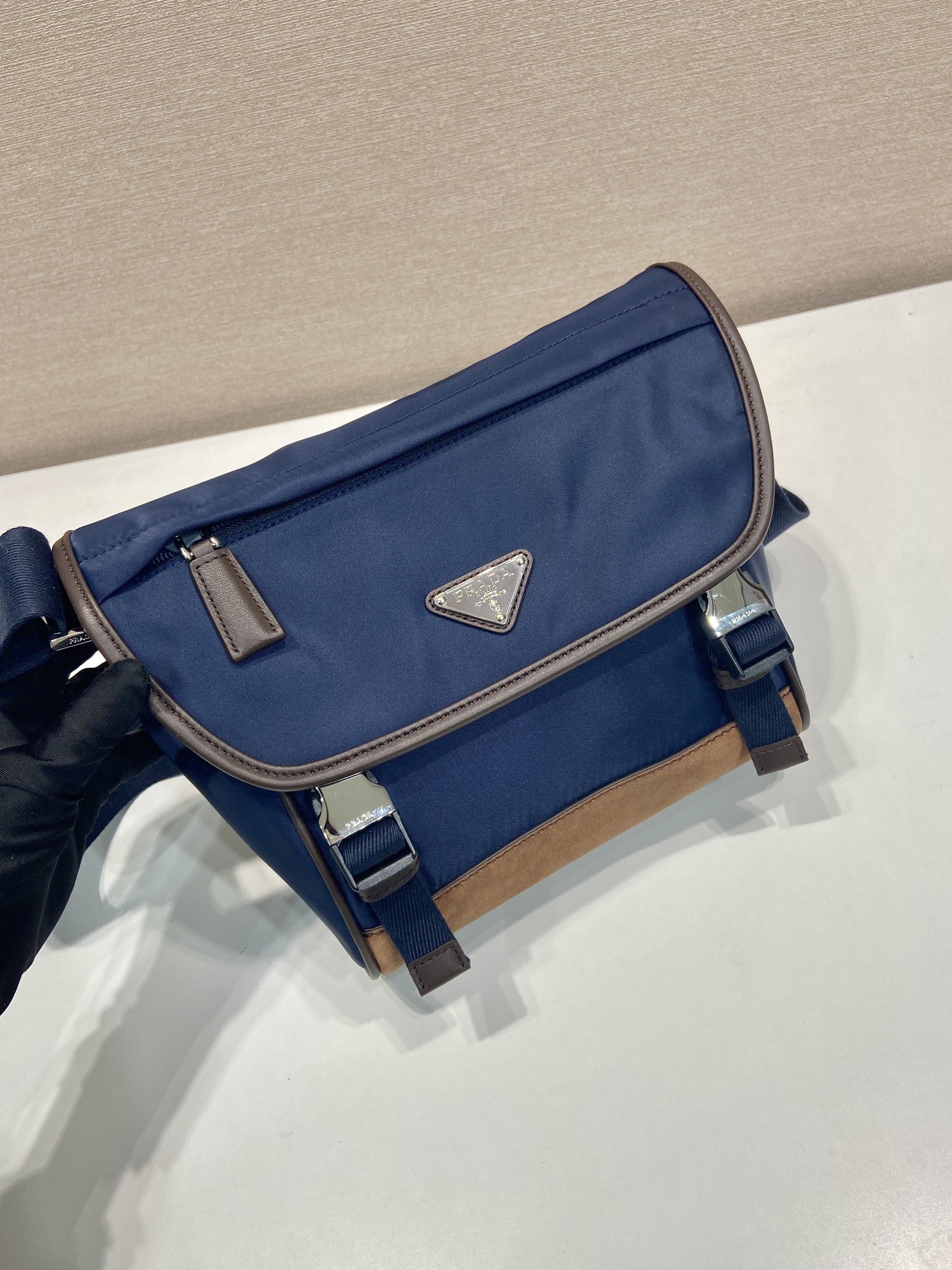 small 普拉达 PRADA Re-Nylon  复古三角形 邮差包 单肩包 斜挎包 蓝色拼咖啡色F0 2VD066_384_F0C1B