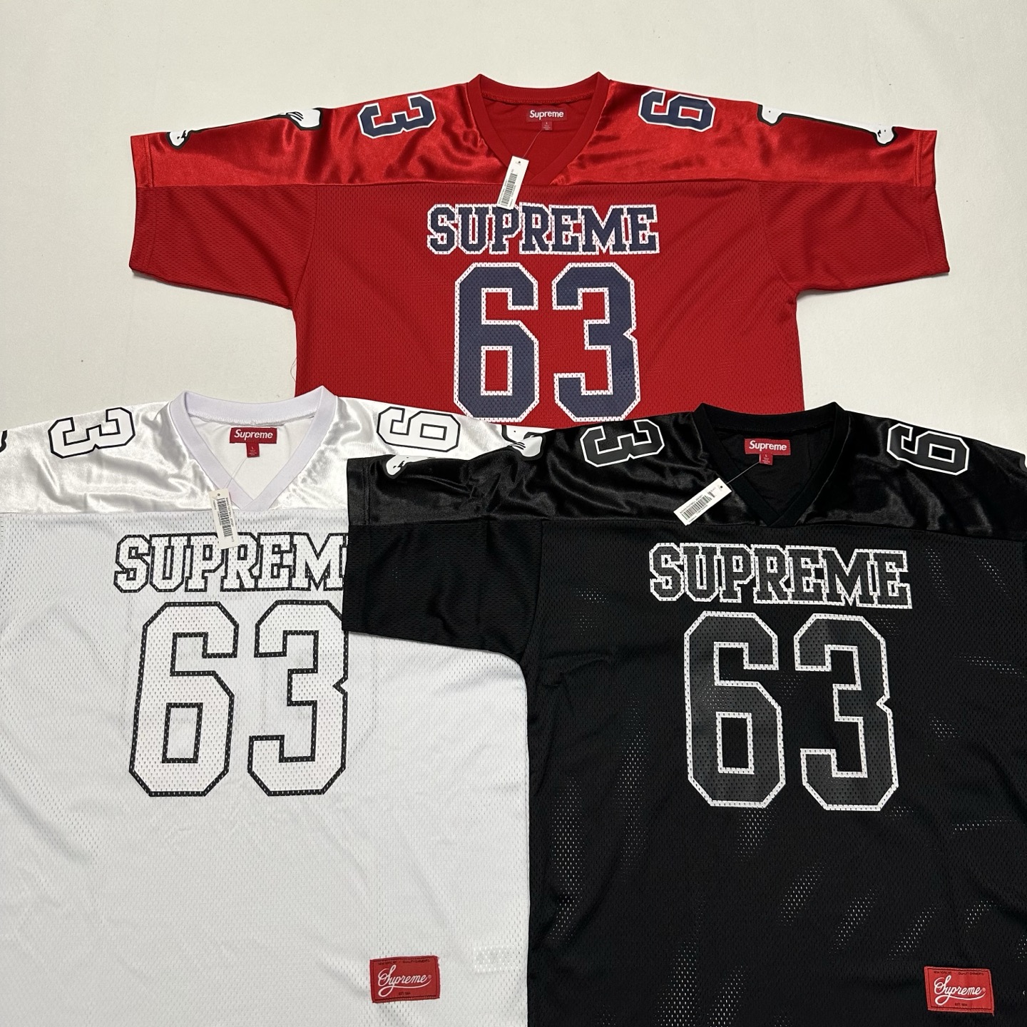 SupremeBones Football Jersey  印花  短袖T恤 球衣 男女同款 黑色 白色 红色  63号