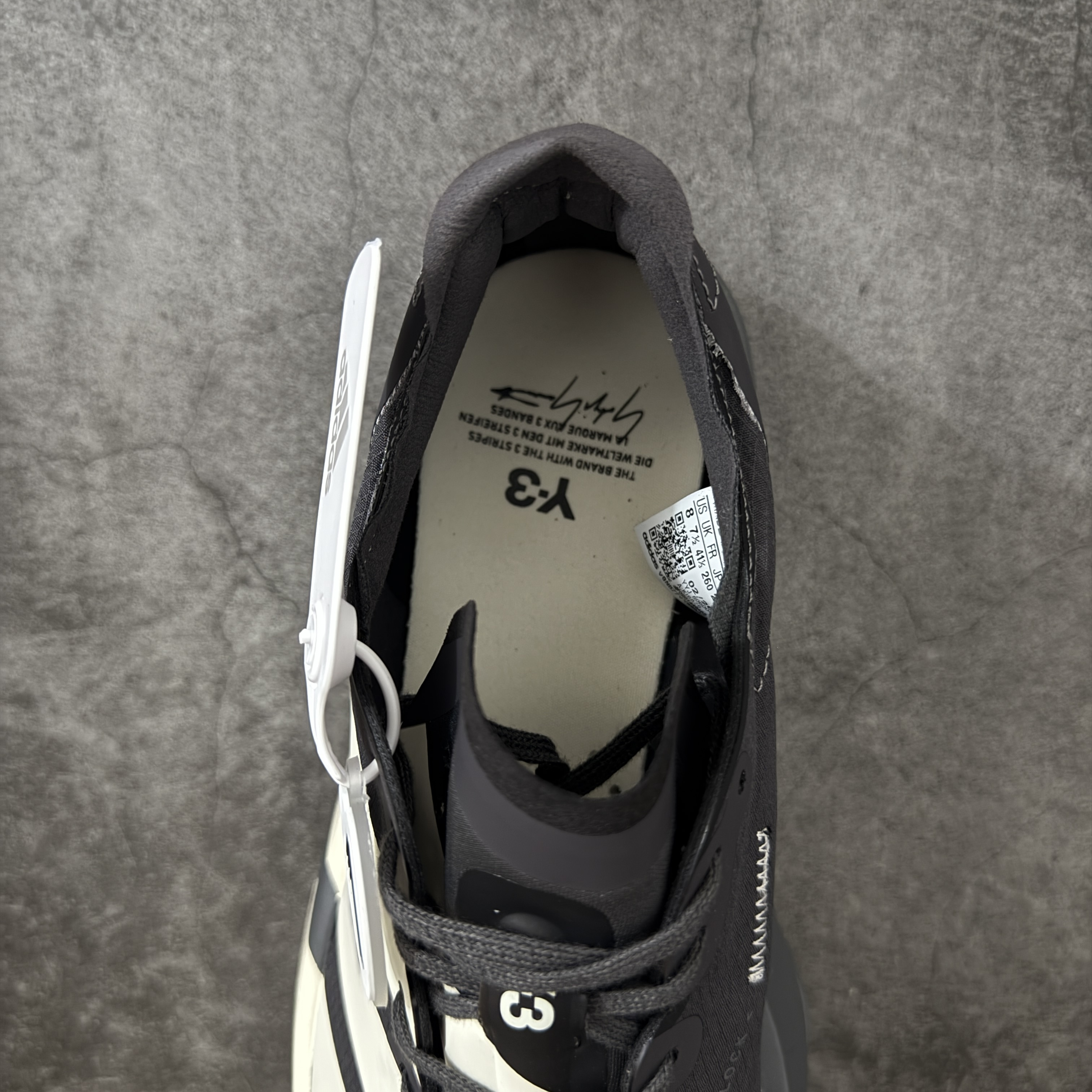 Y3 Adizero Adios Pro 4  低筒 舒适百搭 防滑耐磨 马拉松 训练竞速 跑步鞋 女款 男款 波鞋 黑  KI6876