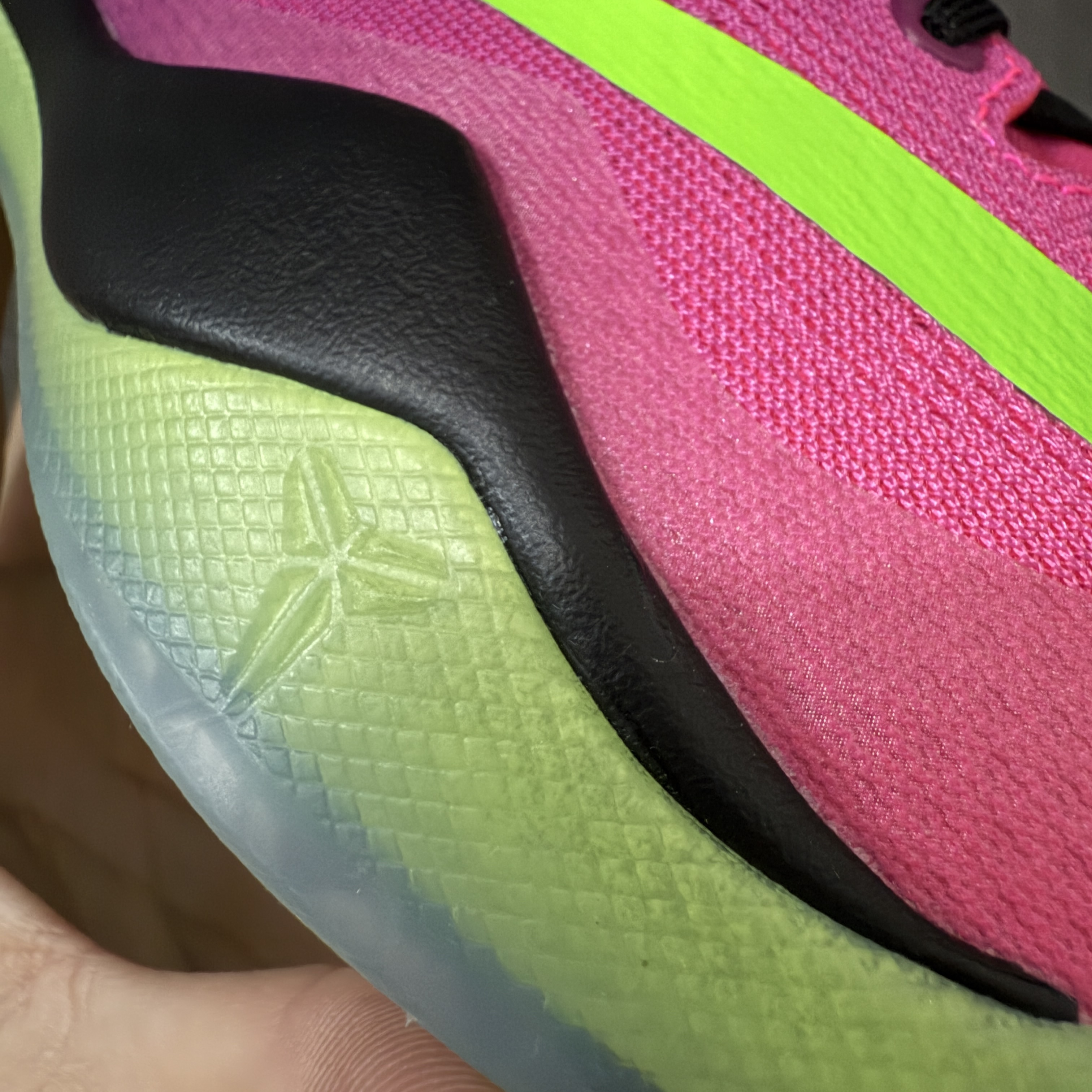 GX Kobe8 Protro Mambacurial 科比8 低筒  全掌LUNARLON 鞋墊 籃球鞋 實戰鞋 球鞋 男鞋 波鞋 刺客