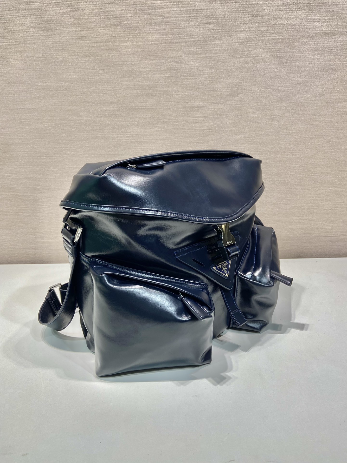 普拉达 PRADA Re-Nylon  单肩包  蓝色 油蜡皮  J0 2VD062 
