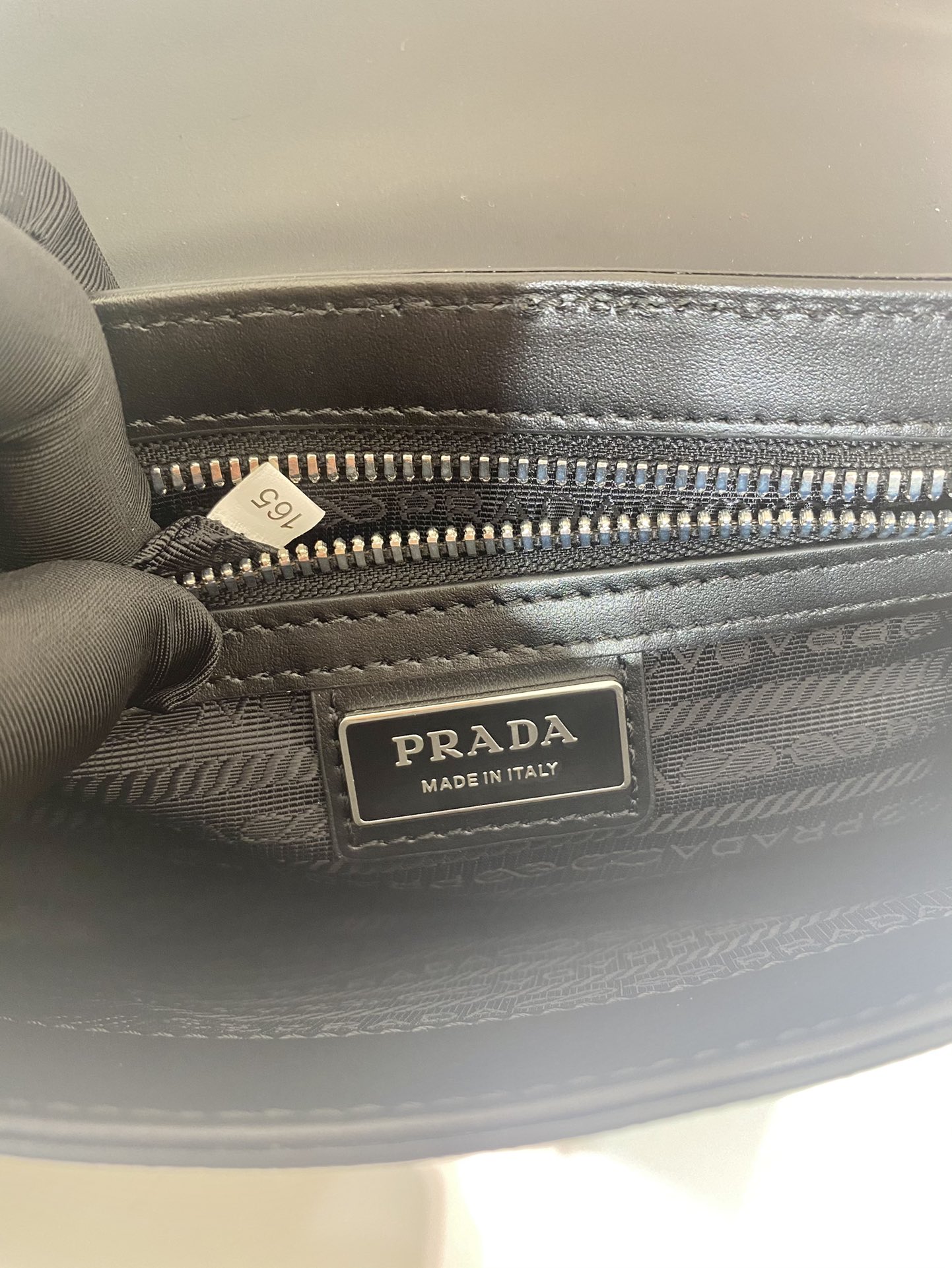 普拉达 PRADA  Saffiano 斜跨 单肩包 黑色  H0 2VD059_9Z2_F0002_V_OOO