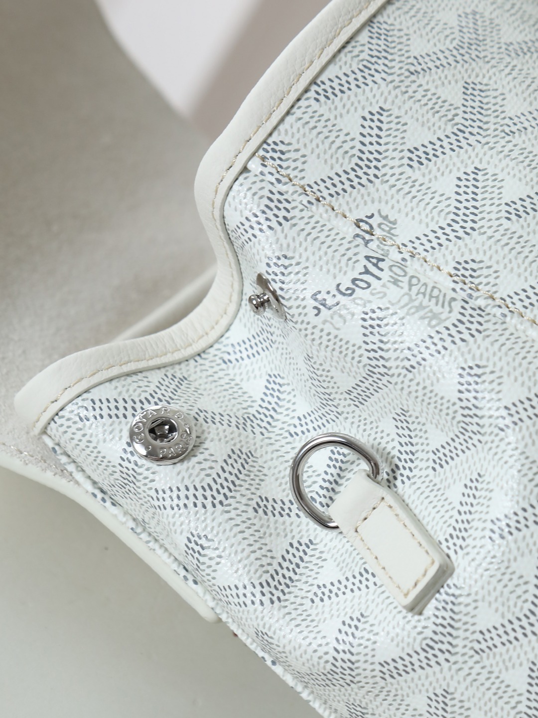 戈雅 GOYARD Alpin Mini Backpack – Monogram Canvas & Leather Trim (Unisex) H0 ALPIN2MINTY-50CL50P