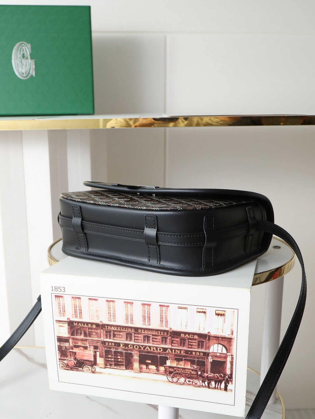 戈雅 邮差 Goyard Belvedere Small Messenger Bag — Unisex canvas and leather flap bag H0 BELVE2PMLTY