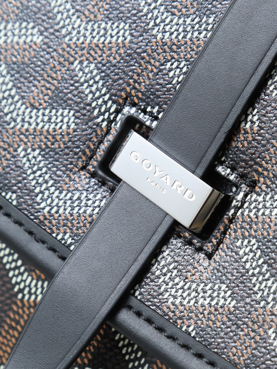 戈雅 邮差 Goyard Belvedere Small Messenger Bag — Unisex canvas and leather flap bag H0 BELVE2PMLTY