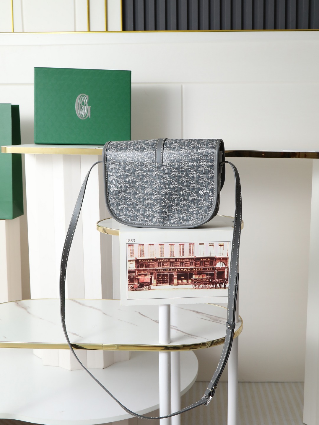 戈雅 邮差 Goyard Belvedere Small Messenger Bag — Unisex canvas and leather flap bag H0 BELVE2PMLTY
