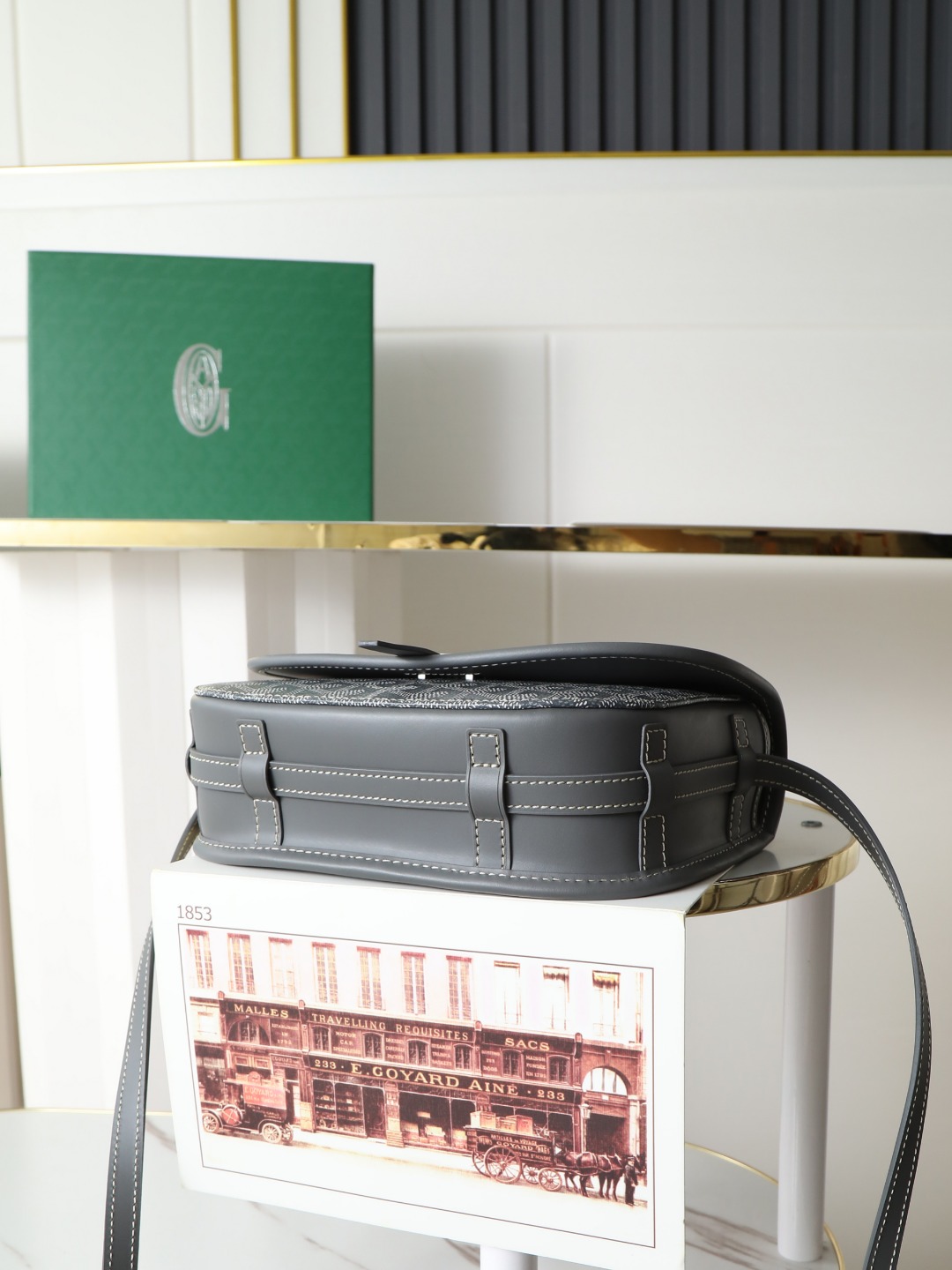 戈雅 邮差 Goyard Belvedere Small Messenger Bag — Unisex canvas and leather flap bag H0 BELVE2PMLTY