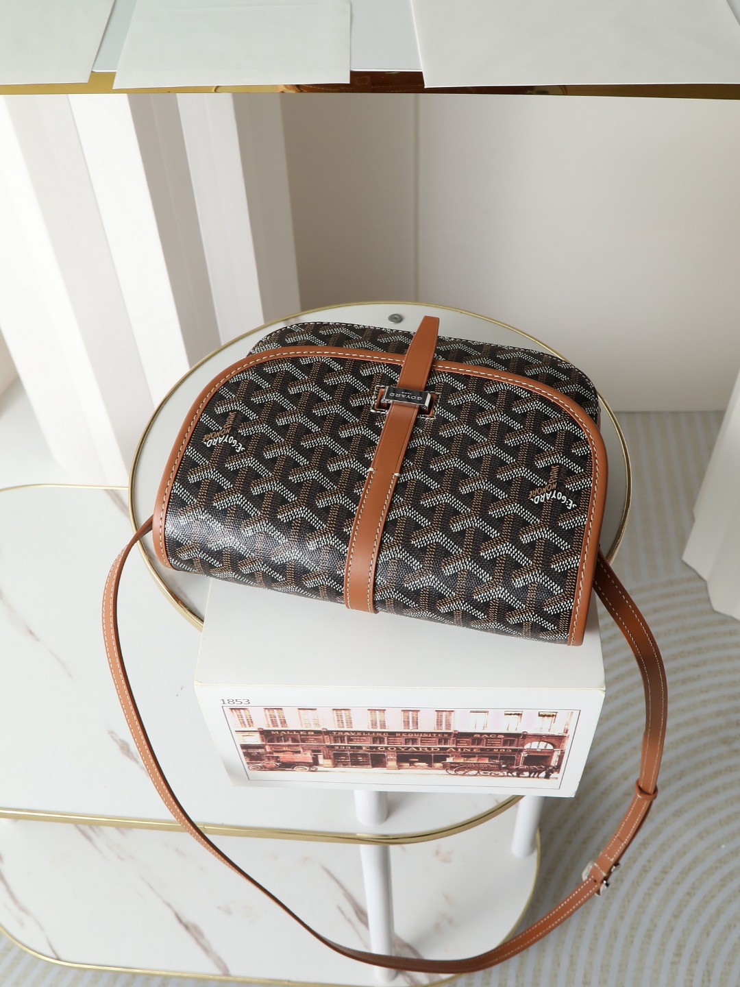 戈雅 邮差 Goyard Belvedere Small Messenger Bag — Unisex canvas and leather flap bag H0 BELVE2PMLTY
