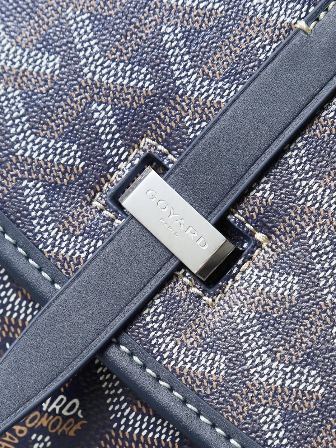 戈雅 邮差 Goyard Belvedere Small Messenger Bag — Unisex canvas and leather flap bag H0 BELVE2PMLTY