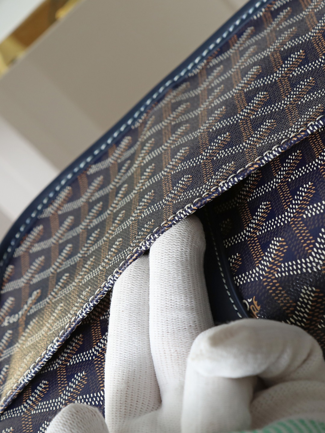 戈雅 邮差 Goyard Belvedere Small Messenger Bag — Unisex canvas and leather flap bag H0 BELVE2PMLTY