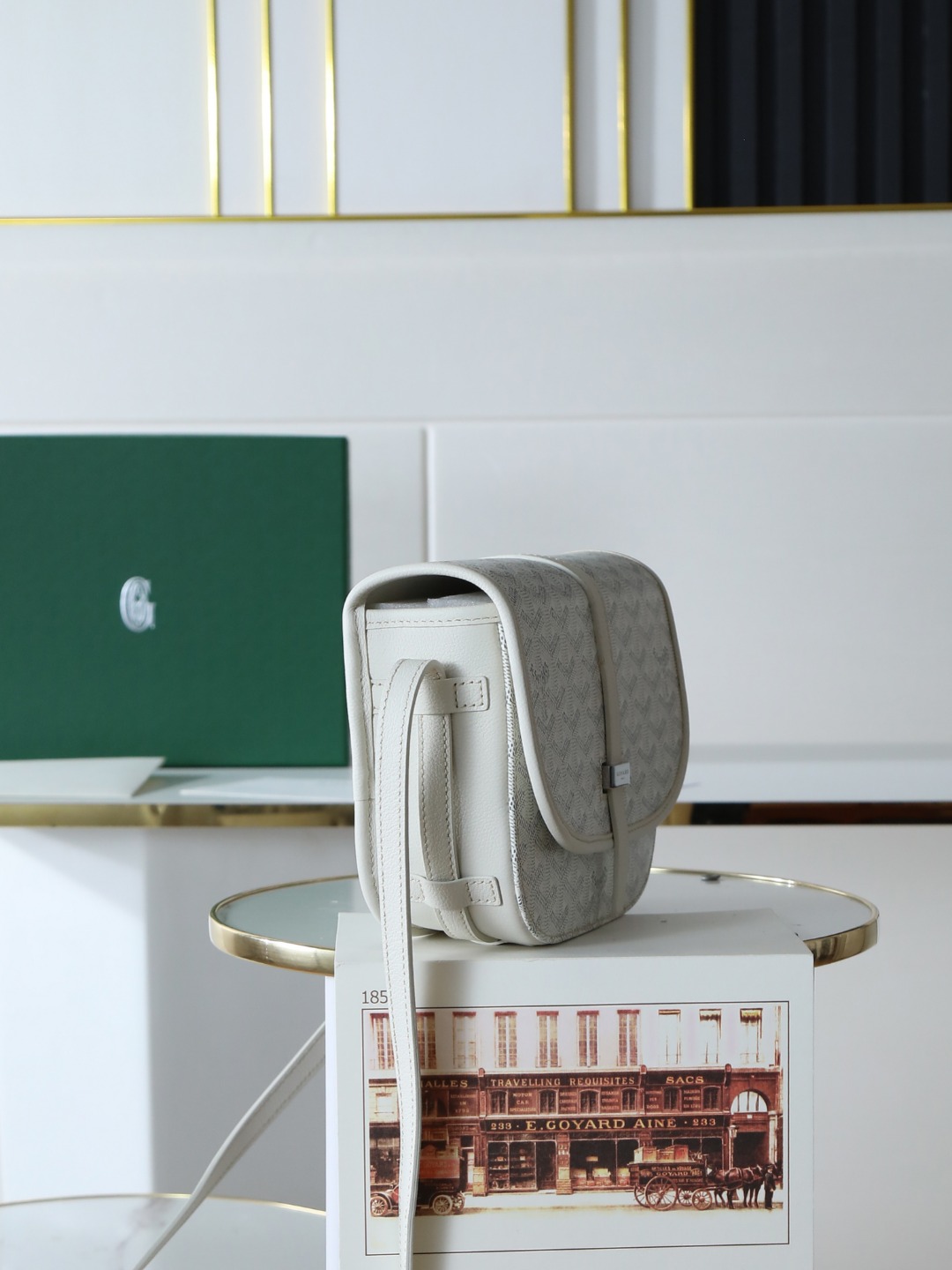 戈雅 邮差 Goyard Belvedere Small Messenger Bag — Unisex canvas and leather flap bag H0 BELVE2PMLTY