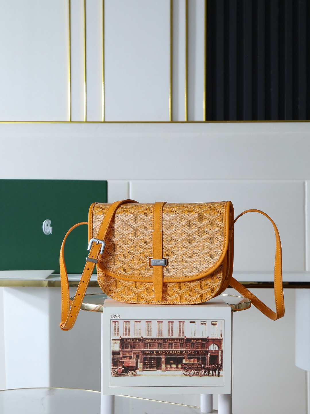 戈雅 邮差 Goyard Belvedere Small Messenger Bag — Unisex canvas and leather flap bag H0 BELVE2PMLTY