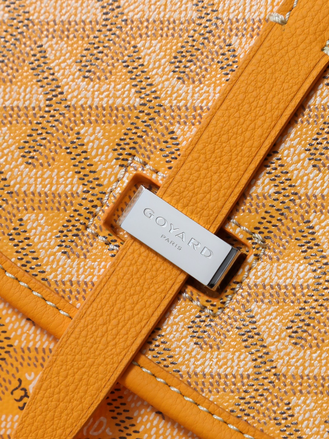 戈雅 邮差 Goyard Belvedere Small Messenger Bag — Unisex canvas and leather flap bag H0 BELVE2PMLTY