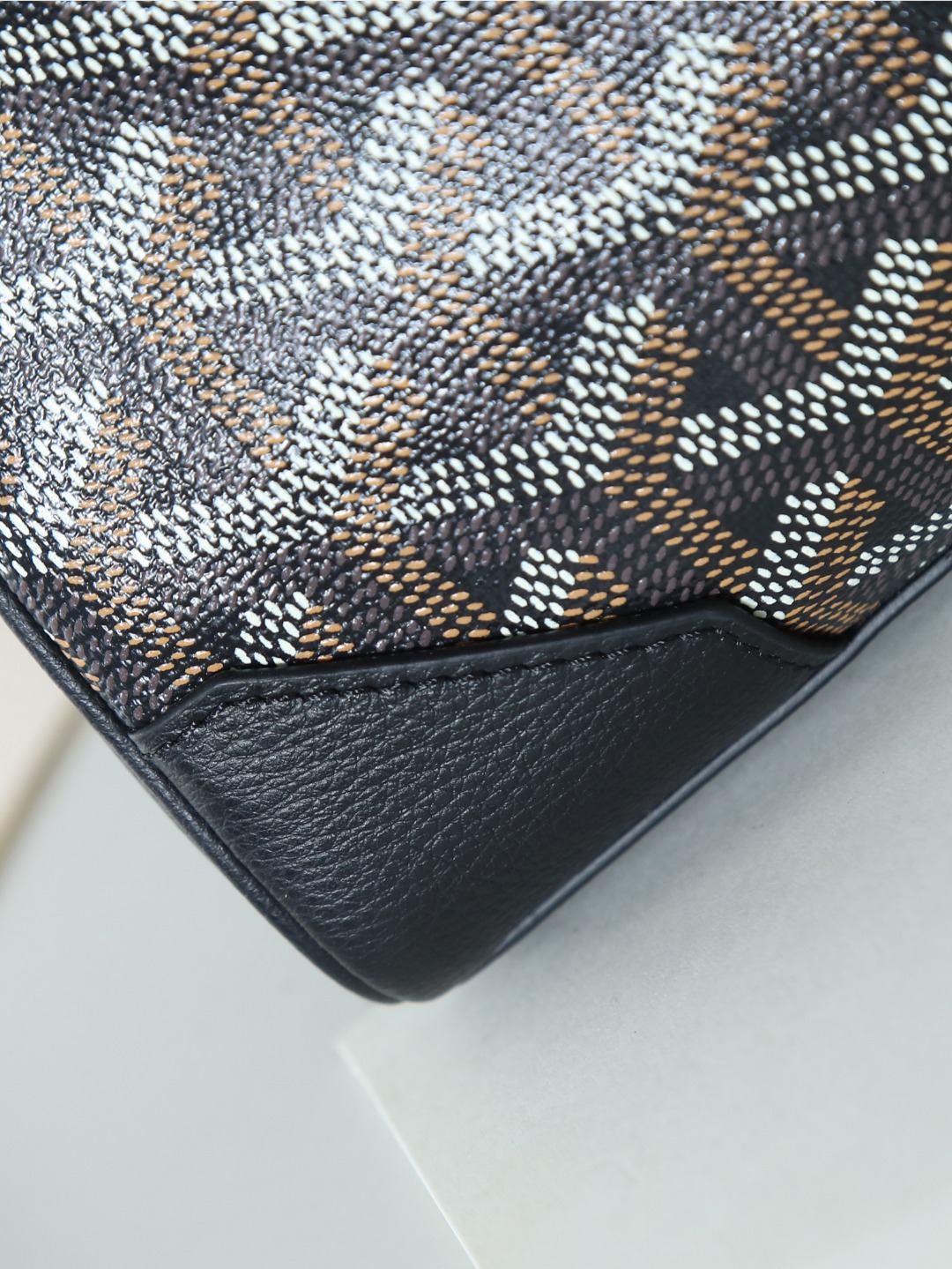戈雅 手提 Goyard Saigon Handbag – Leather, Beechwood, and Canvas with Calfskin Trim H0 SAIGONMINTY
