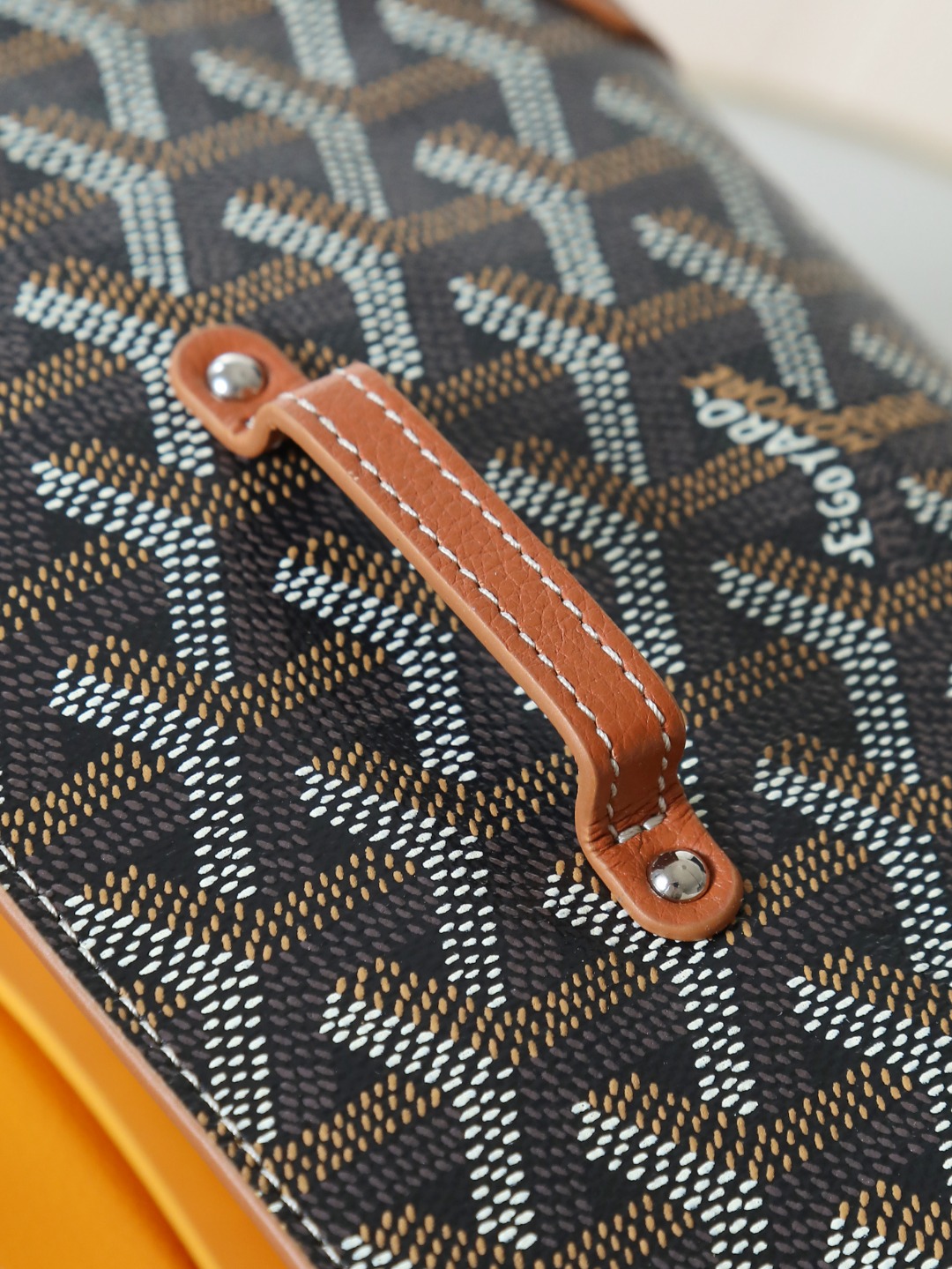 戈雅 手提 Goyard Saigon Handbag – Leather, Beechwood, and Canvas with Calfskin Trim H0 SAIGONMINTY