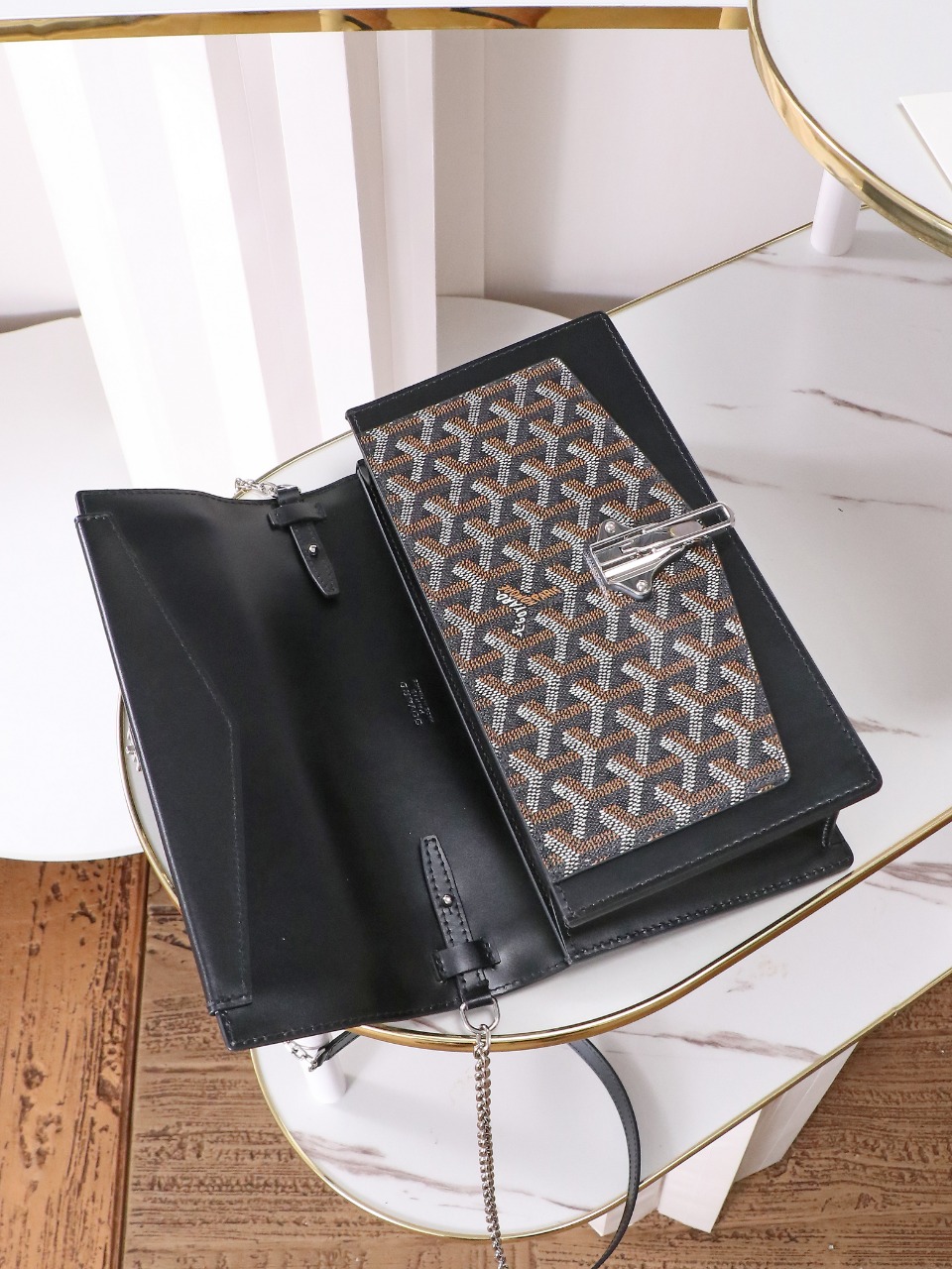 戈雅 GOYARD Duchess Marie-Caroline Shoulder/Crossbody Bag in Canvas and Cervon Calfskin H0 DUCHESPMLTY-01CL01P