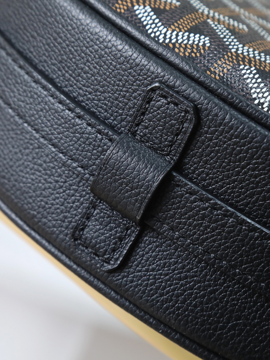 GOYARD戈雅燕子  Hirondelle Shoulder Bag (Canvas & Leather) F0 HIRONDPMLTY