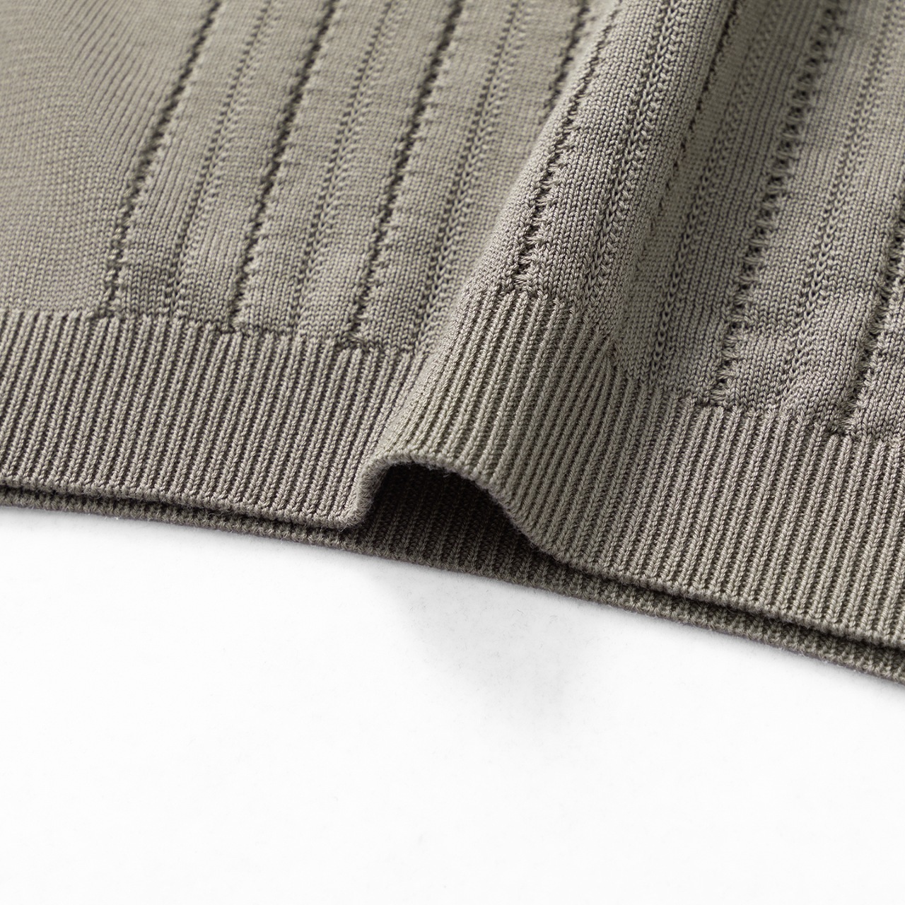 Brunello Cucinelli BC Men's Ribbed Single-Breasted Cardigan
